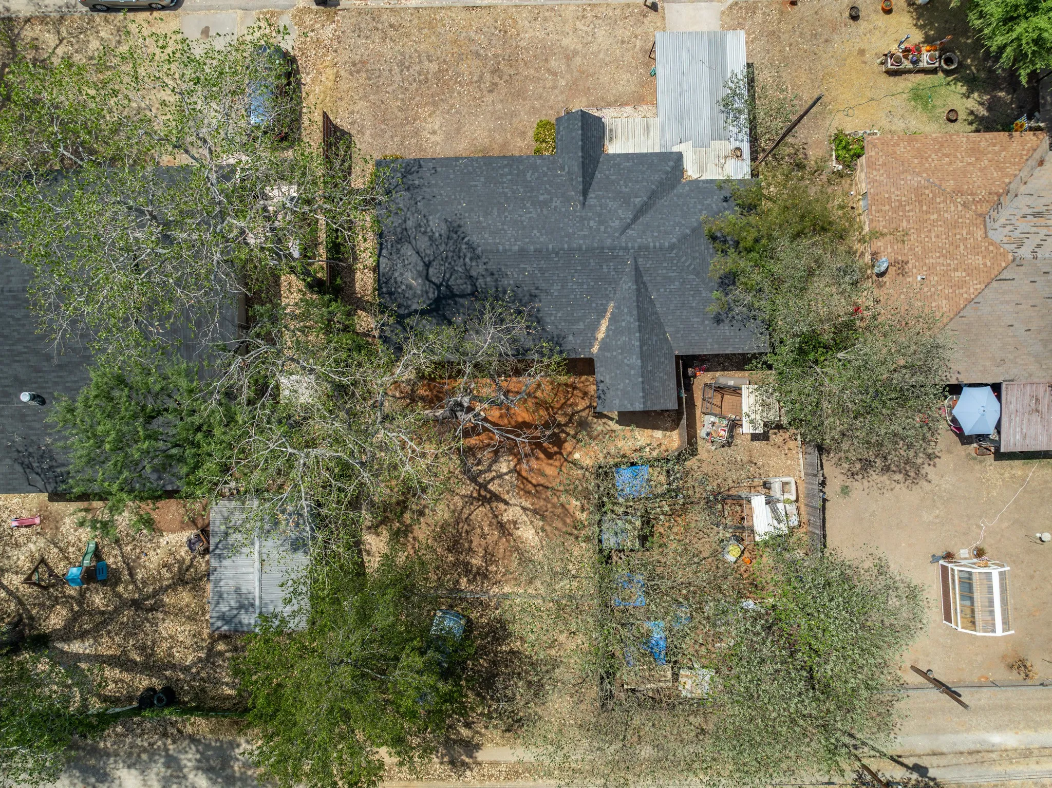 Single Family Residence For Sale in Hill County , 603 S Brazos Street, Whitney, Texas 76692, 4 Bedroom, 2 Bathroom, Garage spaces, 1,488 Sqft, built in 0, mls#21391267, Real Estate Agent in Whitney, Homes For Sale in Hill county, Homes For Sale in Whitney, Realtor in Whitney Texas, Real Estate Brokerage Independent Realty Texas, Luminita Cordes Realtor