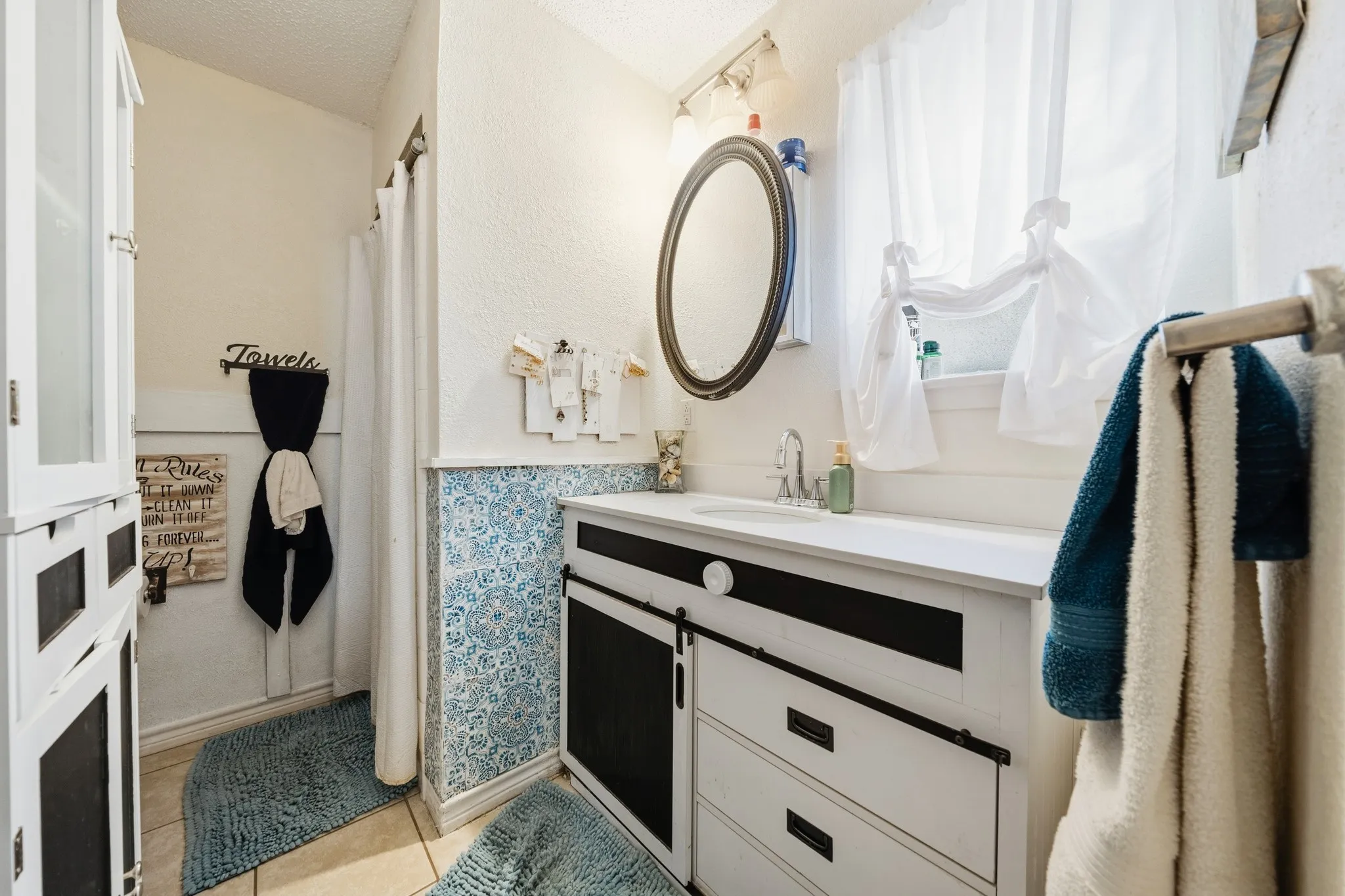 Single Family Residence For Sale in Hill County , 603 S Brazos Street, Whitney, Texas 76692, 4 Bedroom, 2 Bathroom, Garage spaces, 1,488 Sqft, built in 0, mls#21391267, Real Estate Agent in Whitney, Homes For Sale in Hill county, Homes For Sale in Whitney, Realtor in Whitney Texas, Real Estate Brokerage Independent Realty Texas, Luminita Cordes Realtor
