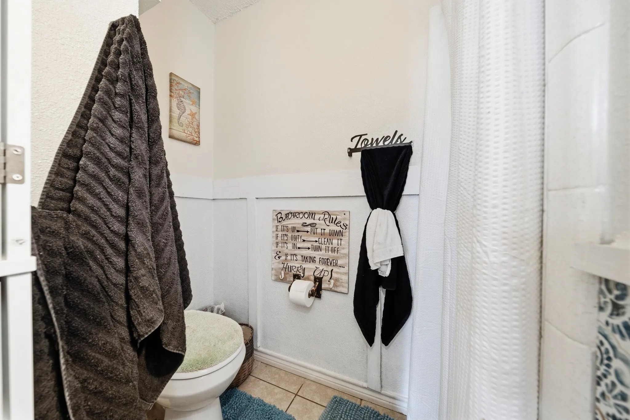 Single Family Residence For Sale in Hill County , 603 S Brazos Street, Whitney, Texas 76692, 4 Bedroom, 2 Bathroom, Garage spaces, 1,488 Sqft, built in 0, mls#21391267, Real Estate Agent in Whitney, Homes For Sale in Hill county, Homes For Sale in Whitney, Realtor in Whitney Texas, Real Estate Brokerage Independent Realty Texas, Luminita Cordes Realtor