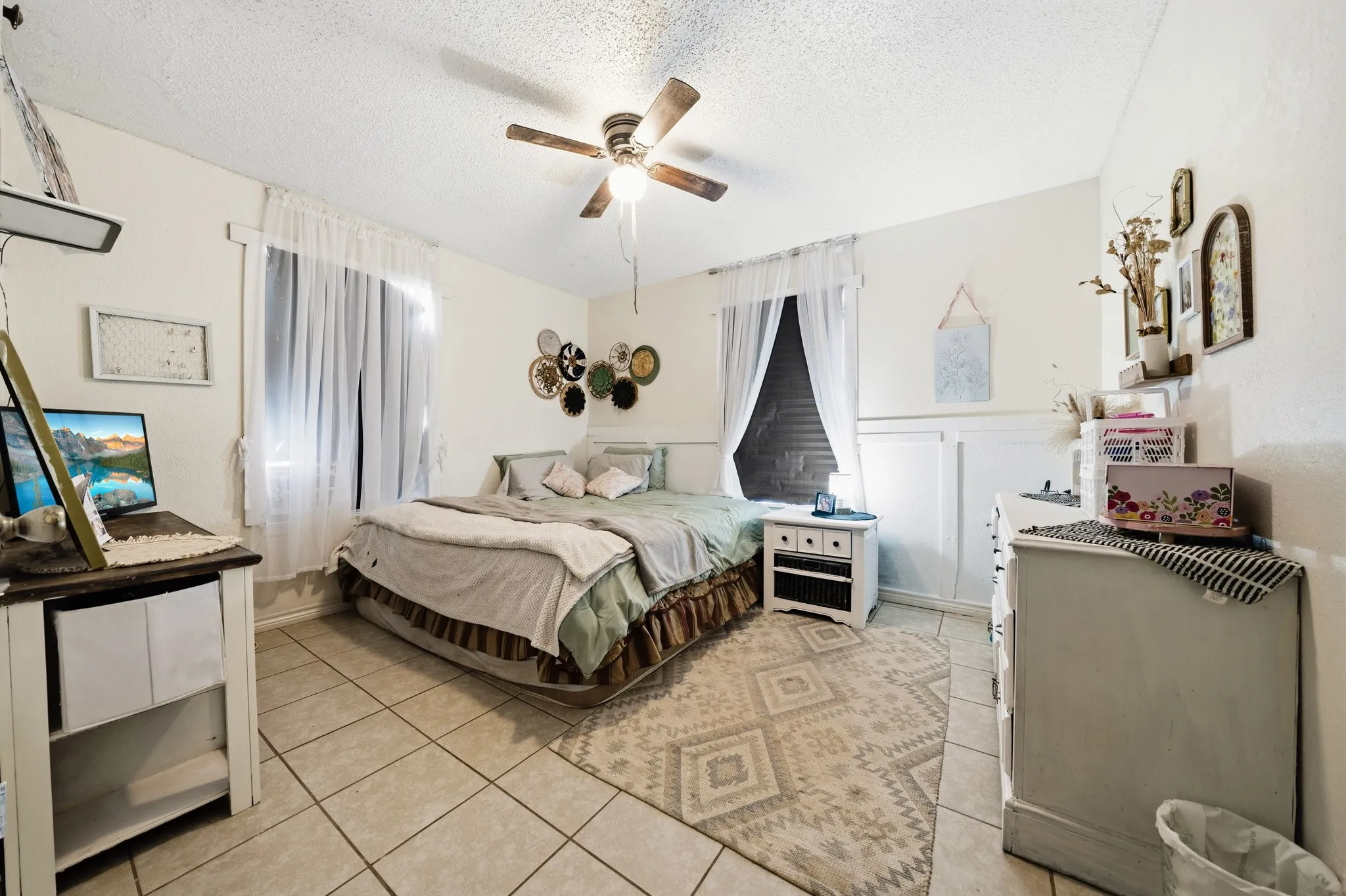 Single Family Residence For Sale in Hill County , 603 S Brazos Street, Whitney, Texas 76692, 4 Bedroom, 2 Bathroom, Garage spaces, 1,488 Sqft, built in 0, mls#21391267, Real Estate Agent in Whitney, Homes For Sale in Hill county, Homes For Sale in Whitney, Realtor in Whitney Texas, Real Estate Brokerage Independent Realty Texas, Luminita Cordes Realtor