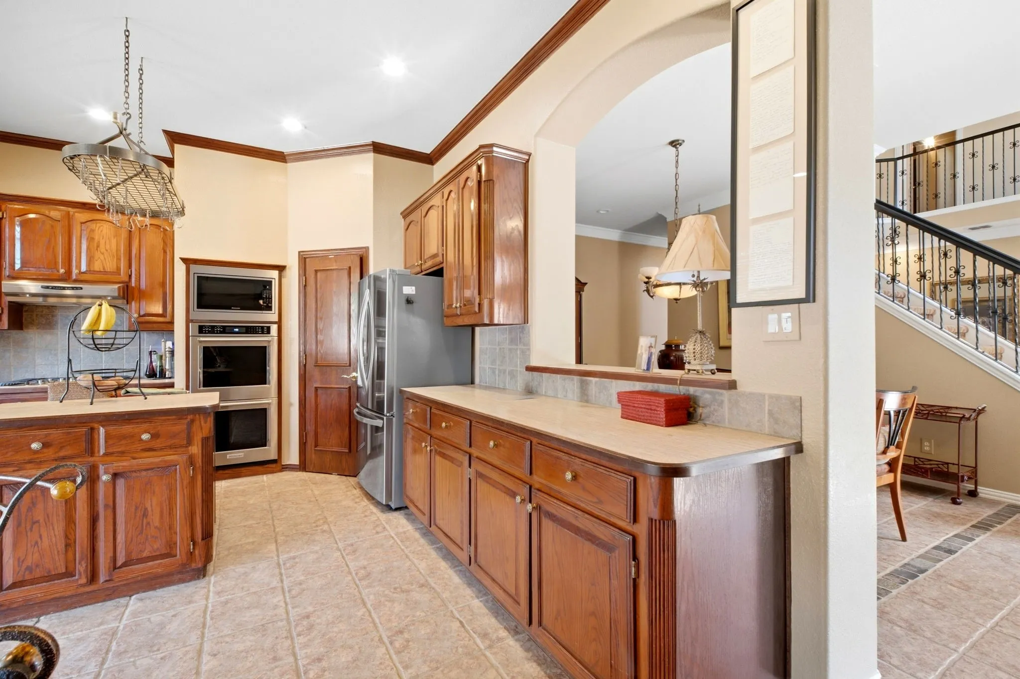Single Family Residence For Sale in Denton County , 2805 Prestonwood Drive, Plano, Texas 75093, 3 Bedroom, 3 Bathroom, 2 Garage spaces, 3,689 Sqft, built in 1998, mls#21390491, Real Estate Agent in Plano, Homes For Sale in Denton county, Homes For Sale in Plano, Realtor in Plano Texas, Real Estate Brokerage Independent Realty Texas, Luminita Cordes Realtor