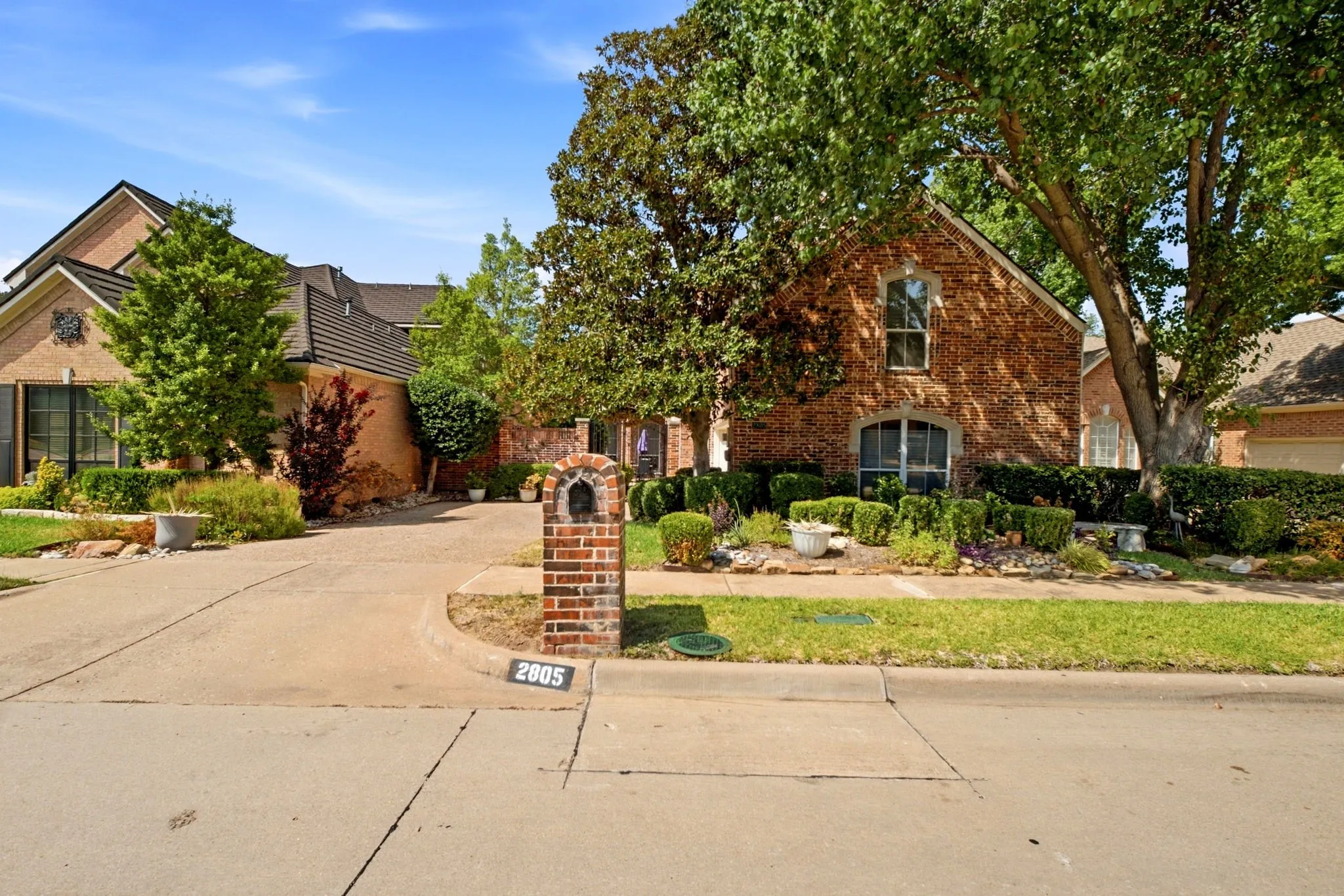 Single Family Residence For Sale in Denton County , 2805 Prestonwood Drive, Plano, Texas 75093, 3 Bedroom, 3 Bathroom, 2 Garage spaces, 3,689 Sqft, built in 1998, mls#21390491, Real Estate Agent in Plano, Homes For Sale in Denton county, Homes For Sale in Plano, Realtor in Plano Texas, Real Estate Brokerage Independent Realty Texas, Luminita Cordes Realtor