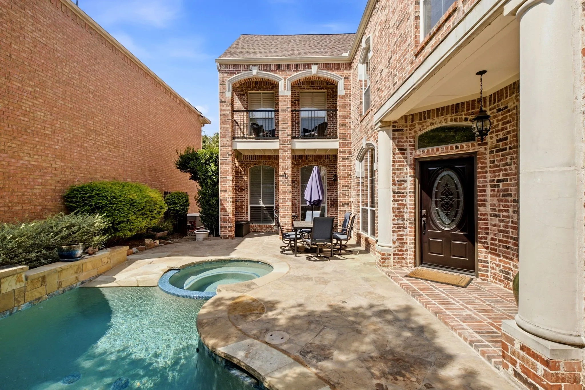 Single Family Residence For Sale in Denton County , 2805 Prestonwood Drive, Plano, Texas 75093, 3 Bedroom, 3 Bathroom, 2 Garage spaces, 3,689 Sqft, built in 1998, mls#21390491, Real Estate Agent in Plano, Homes For Sale in Denton county, Homes For Sale in Plano, Realtor in Plano Texas, Real Estate Brokerage Independent Realty Texas, Luminita Cordes Realtor