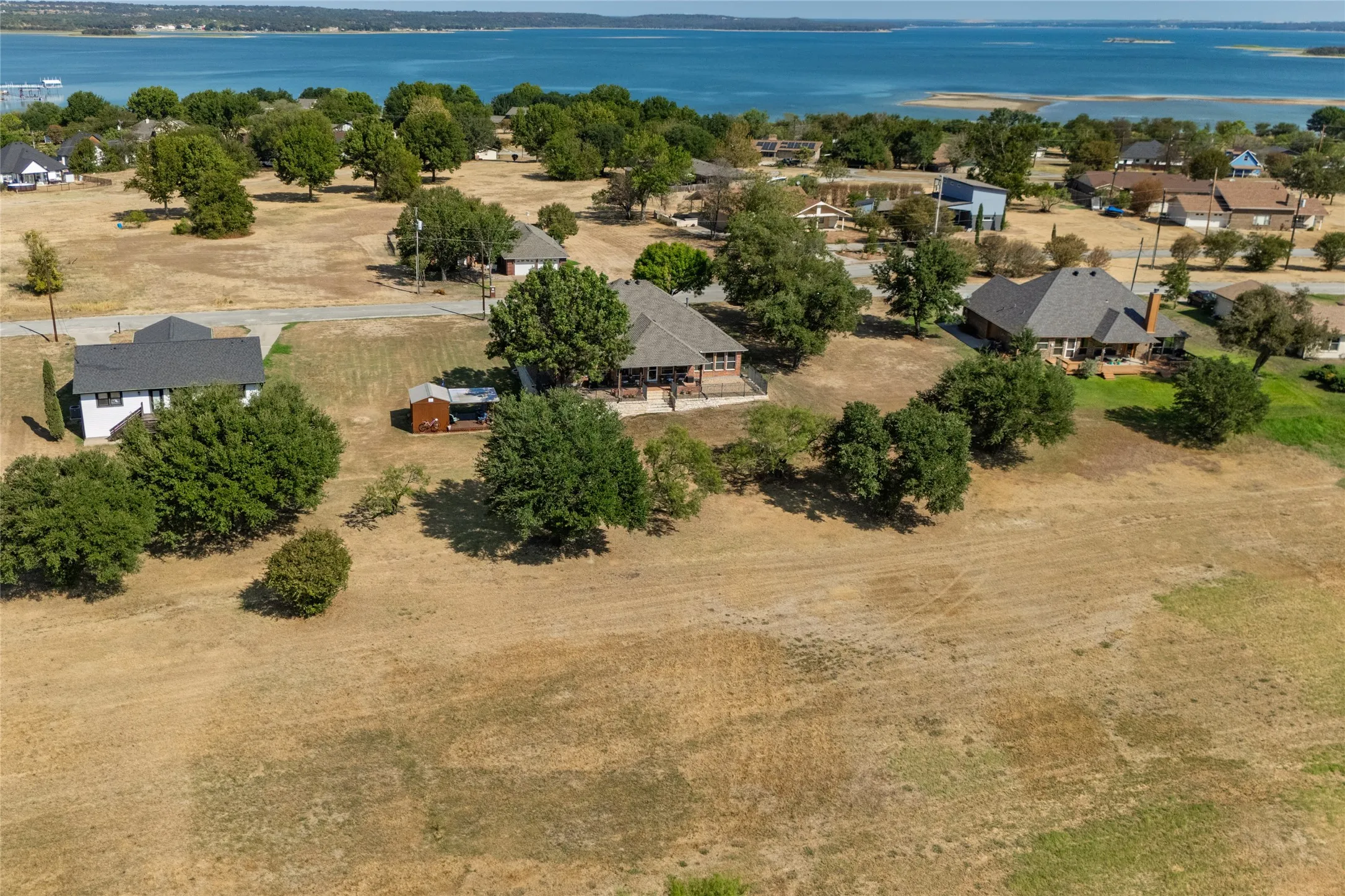 Single Family Residence For Sale in Wise County , 115 Lakeview Drive 1, Runaway Bay, Texas 76426, 3 Bedroom, 3 Bathroom, 2 Garage spaces, 2,744 Sqft, built in 2001, mls#21391232, Real Estate Agent in Runaway Bay, Homes For Sale in Wise county, Homes For Sale in Runaway Bay, Realtor in Runaway Bay Texas, Real Estate Brokerage Independent Realty Texas, Luminita Cordes Realtor