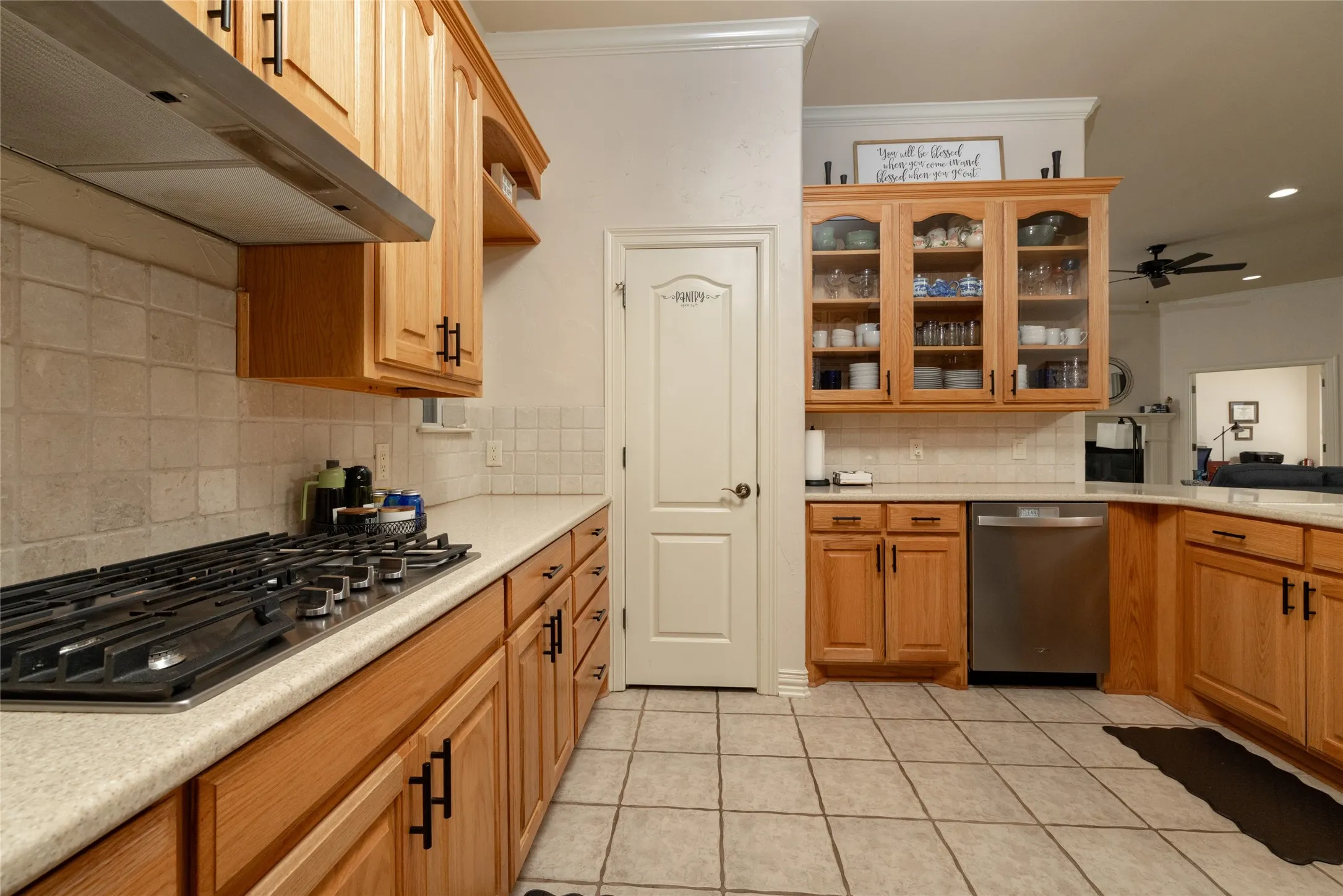 Gas stove.