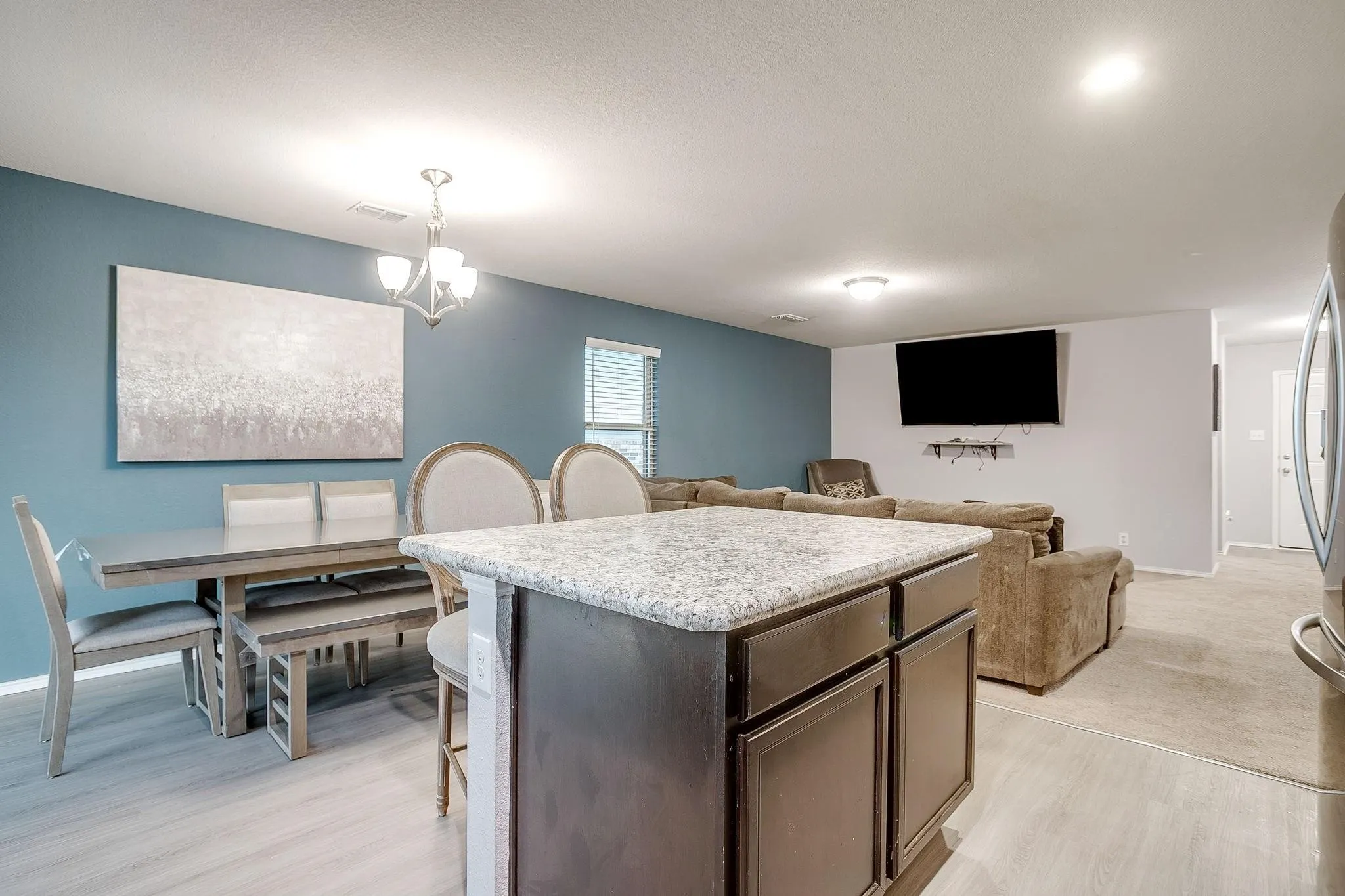 Single Family Residence For Sale in Tarrant County , 3033 Whitetail Chase Drive, Fort Worth, Texas 76108, 3 Bedroom, 2 Bathroom, 2 Garage spaces, 1,327 Sqft, built in 2019, mls#21385281, Real Estate Agent in Fort Worth, Homes For Sale in Tarrant county, Homes For Sale in Fort Worth, Realtor in Fort Worth Texas, Real Estate Brokerage Independent Realty Texas, Luminita Cordes Realtor