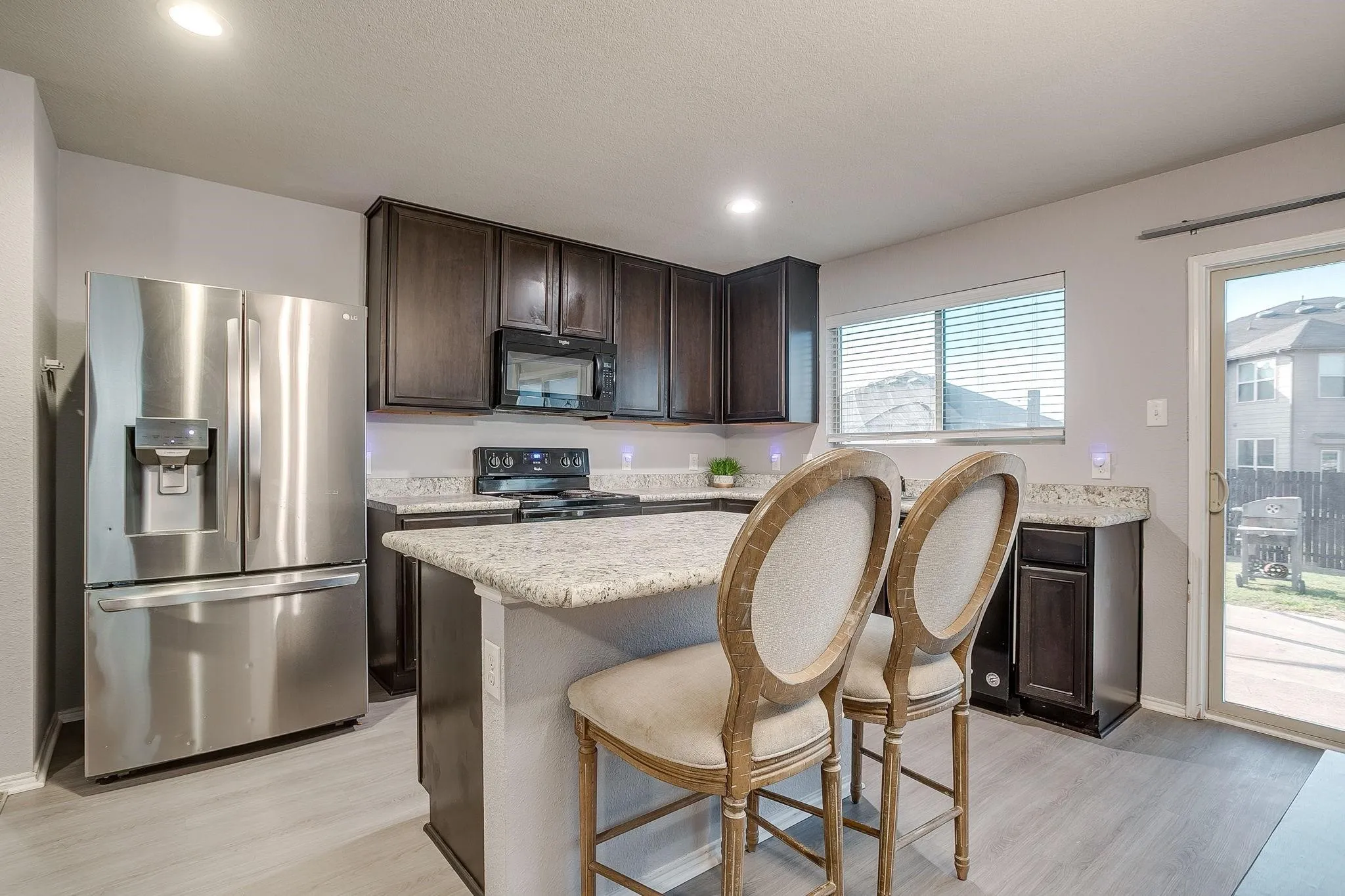 Single Family Residence For Sale in Tarrant County , 3033 Whitetail Chase Drive, Fort Worth, Texas 76108, 3 Bedroom, 2 Bathroom, 2 Garage spaces, 1,327 Sqft, built in 2019, mls#21385281, Real Estate Agent in Fort Worth, Homes For Sale in Tarrant county, Homes For Sale in Fort Worth, Realtor in Fort Worth Texas, Real Estate Brokerage Independent Realty Texas, Luminita Cordes Realtor