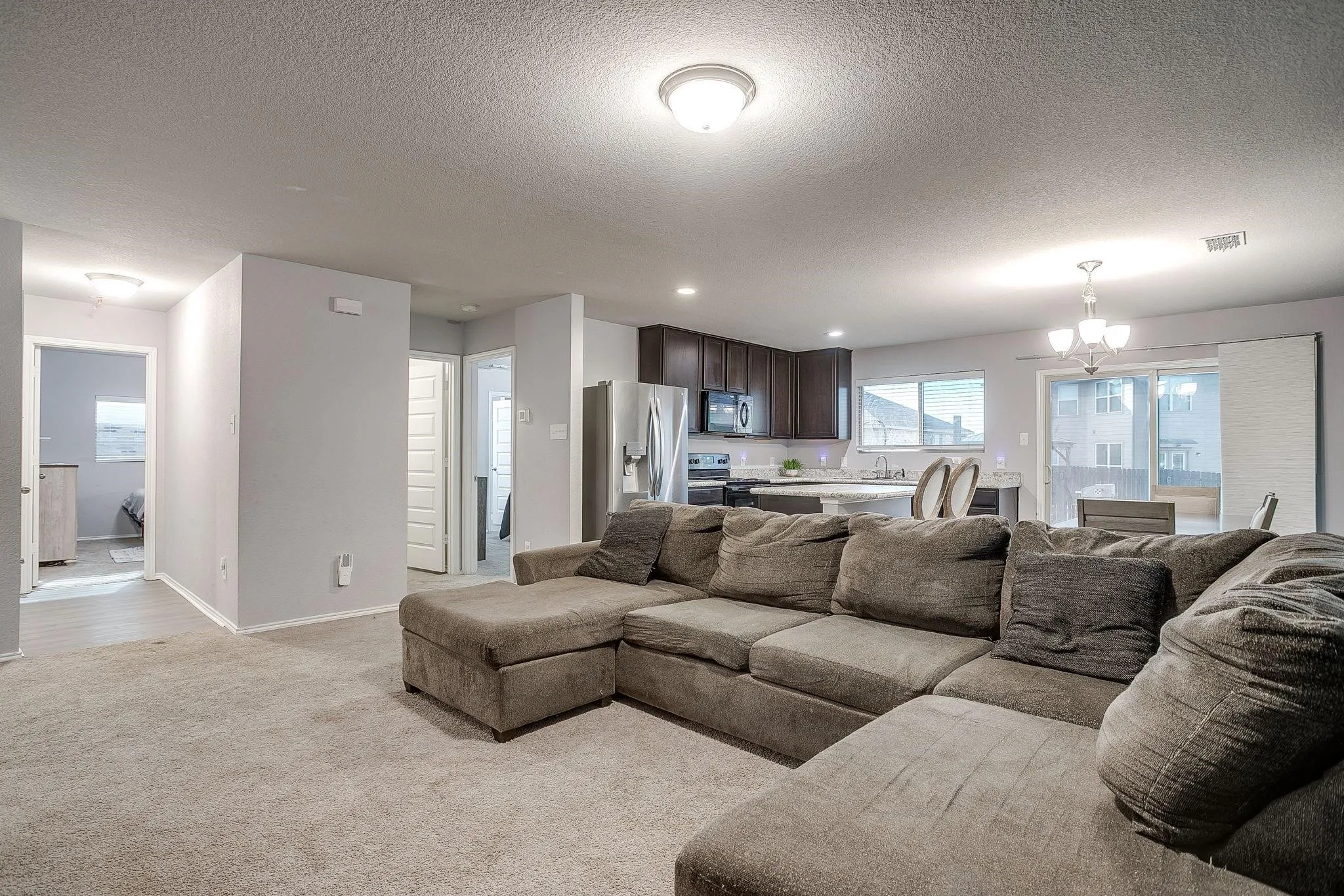 Single Family Residence For Sale in Tarrant County , 3033 Whitetail Chase Drive, Fort Worth, Texas 76108, 3 Bedroom, 2 Bathroom, 2 Garage spaces, 1,327 Sqft, built in 2019, mls#21385281, Real Estate Agent in Fort Worth, Homes For Sale in Tarrant county, Homes For Sale in Fort Worth, Realtor in Fort Worth Texas, Real Estate Brokerage Independent Realty Texas, Luminita Cordes Realtor