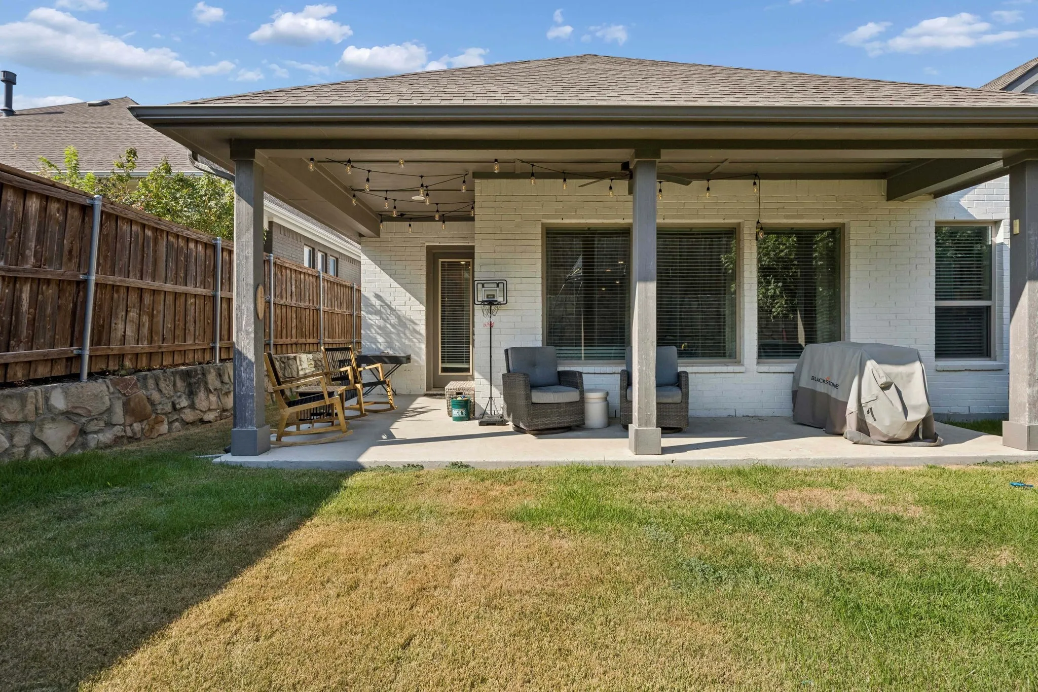 Single Family Residence For Rent in Parker County , 1916 Bending Oak Street, Fort Worth, Texas 76008, 4 Bedroom, 3 Bathroom, 2 Garage spaces, 2,660 Sqft, built in 2019, mls#21384696, Real Estate Agent in Fort Worth, Homes For Rent in Parker county, Homes For Rent in Fort Worth, Realtor in Fort Worth Texas, Real Estate Brokerage Independent Realty Texas, Luminita Cordes Realtor