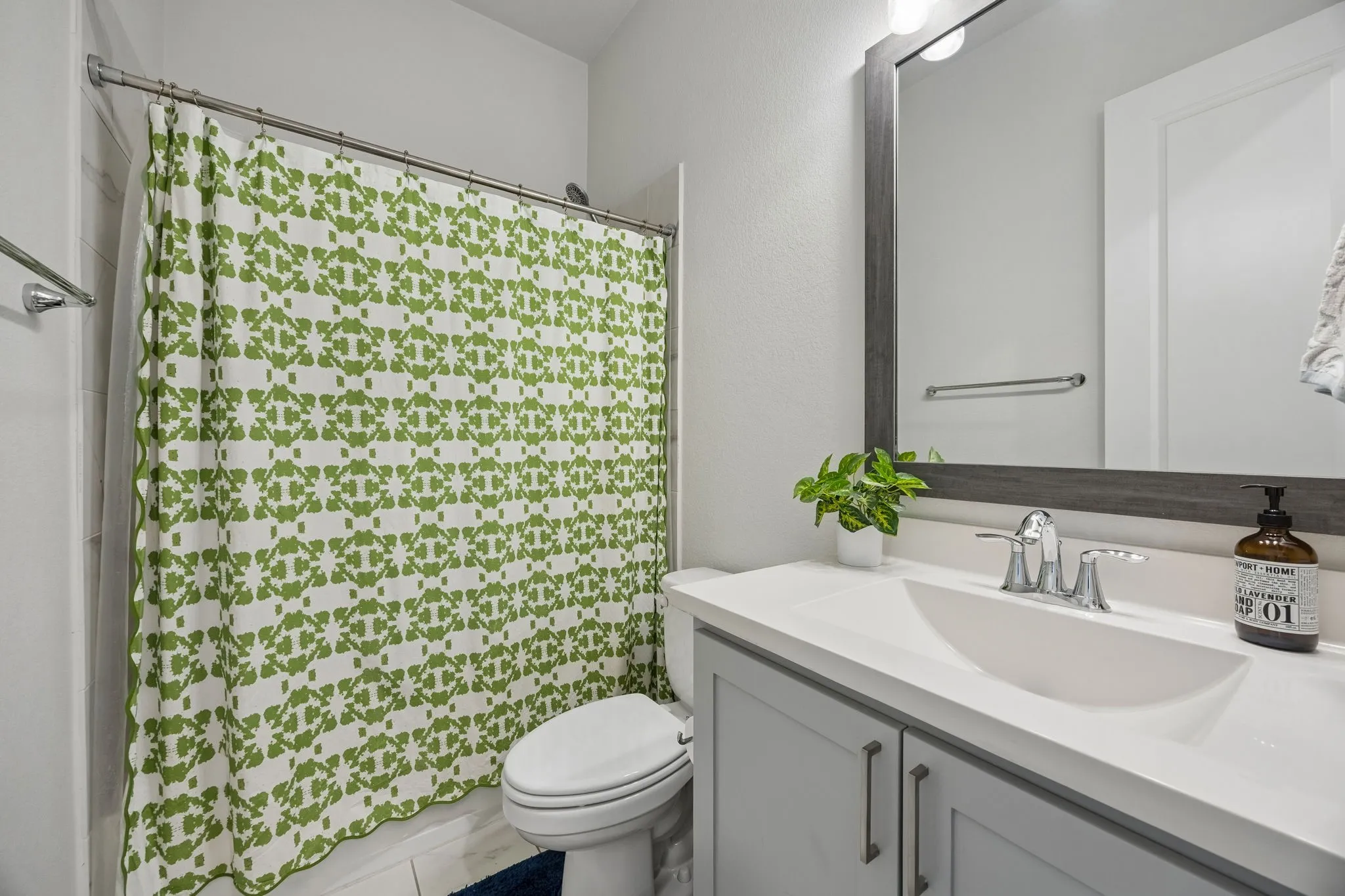 Single Family Residence For Rent in Parker County , 1916 Bending Oak Street, Fort Worth, Texas 76008, 4 Bedroom, 3 Bathroom, 2 Garage spaces, 2,660 Sqft, built in 2019, mls#21384696, Real Estate Agent in Fort Worth, Homes For Rent in Parker county, Homes For Rent in Fort Worth, Realtor in Fort Worth Texas, Real Estate Brokerage Independent Realty Texas, Luminita Cordes Realtor