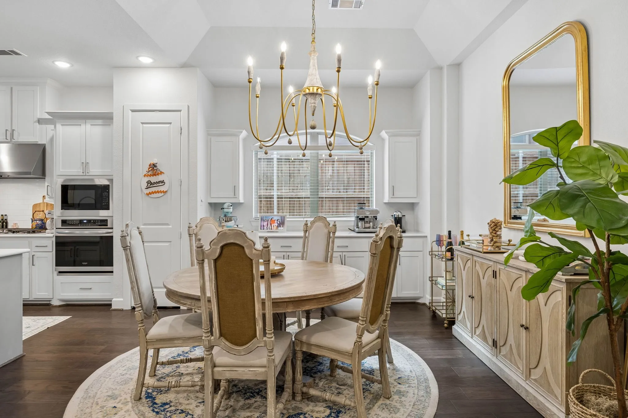Single Family Residence For Rent in Parker County , 1916 Bending Oak Street, Fort Worth, Texas 76008, 4 Bedroom, 3 Bathroom, 2 Garage spaces, 2,660 Sqft, built in 2019, mls#21384696, Real Estate Agent in Fort Worth, Homes For Rent in Parker county, Homes For Rent in Fort Worth, Realtor in Fort Worth Texas, Real Estate Brokerage Independent Realty Texas, Luminita Cordes Realtor