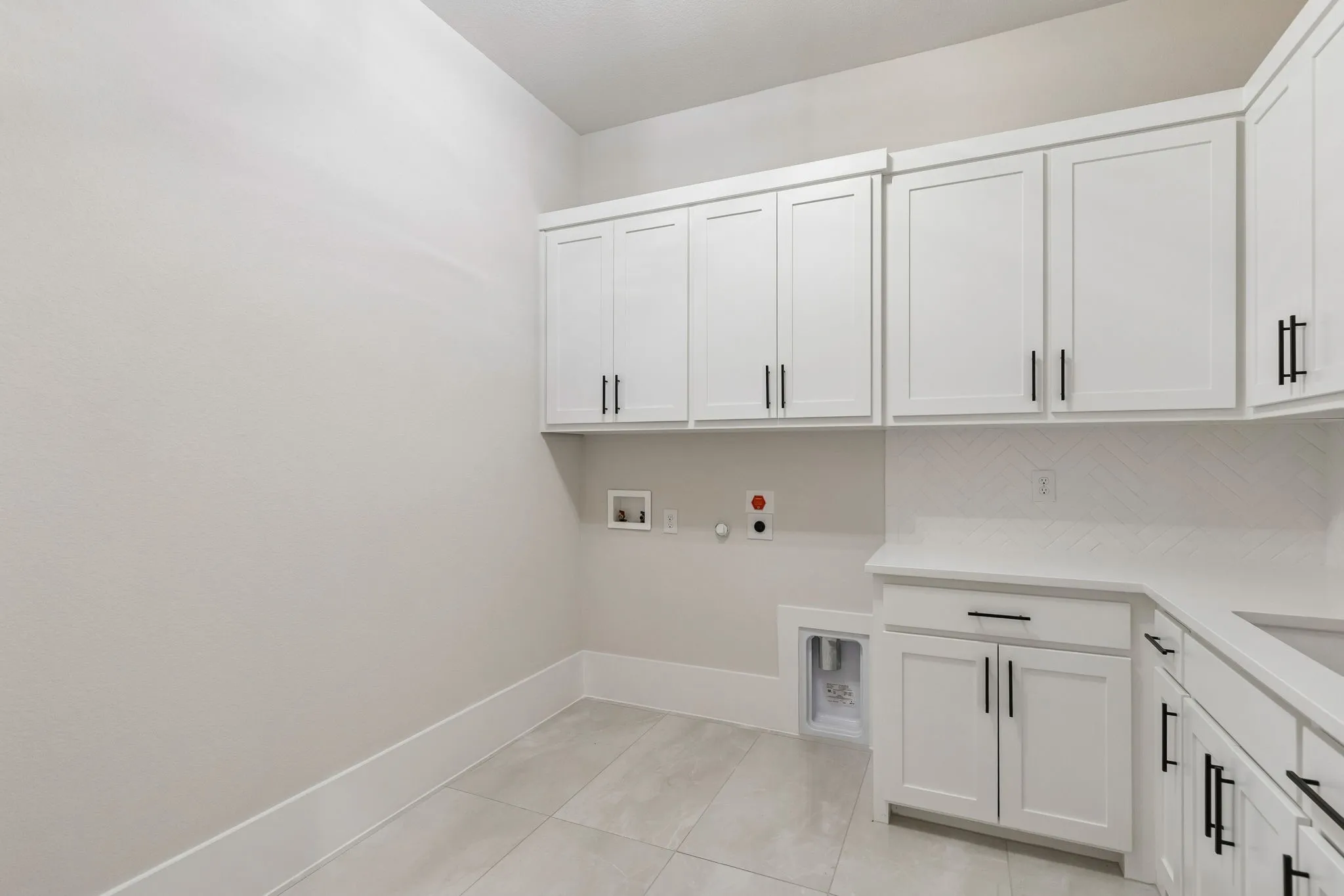 Single Family Residence For Sale in Denton County , 4202 Cranbrook Drive, Frisco, Texas 75033, 5 Bedroom, 6 Bathroom, 3 Garage spaces, 4,740 Sqft, built in 2025, mls#21391105, Real Estate Agent in Frisco, Homes For Sale in Denton county, Homes For Sale in Frisco, Realtor in Frisco Texas, Real Estate Brokerage Independent Realty Texas, Luminita Cordes Realtor