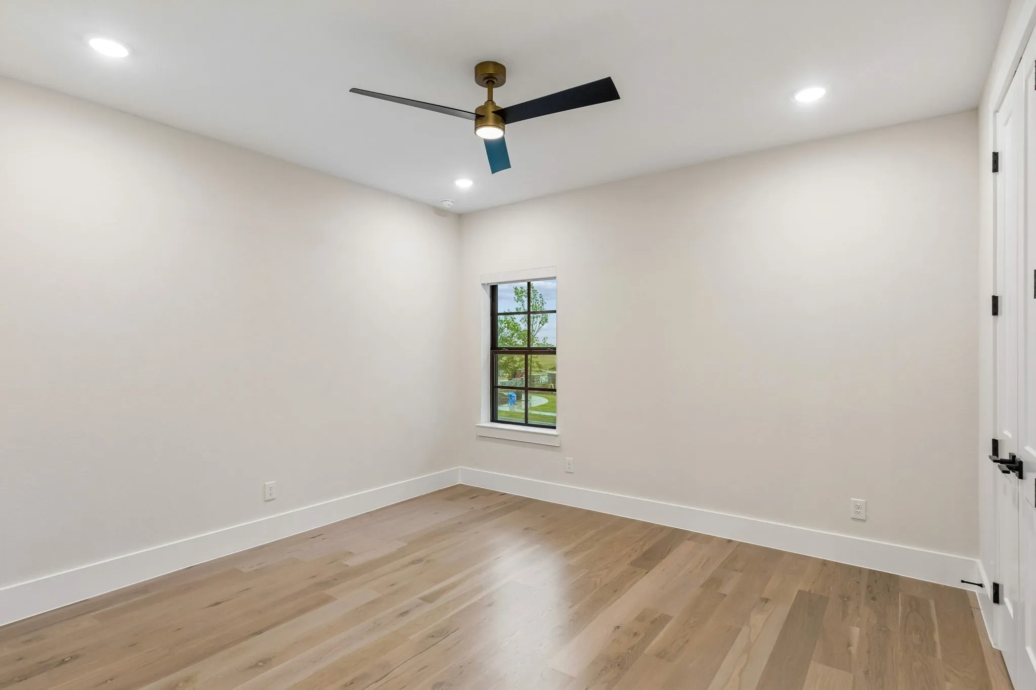 Single Family Residence For Sale in Denton County , 4202 Cranbrook Drive, Frisco, Texas 75033, 5 Bedroom, 6 Bathroom, 3 Garage spaces, 4,740 Sqft, built in 2025, mls#21391105, Real Estate Agent in Frisco, Homes For Sale in Denton county, Homes For Sale in Frisco, Realtor in Frisco Texas, Real Estate Brokerage Independent Realty Texas, Luminita Cordes Realtor