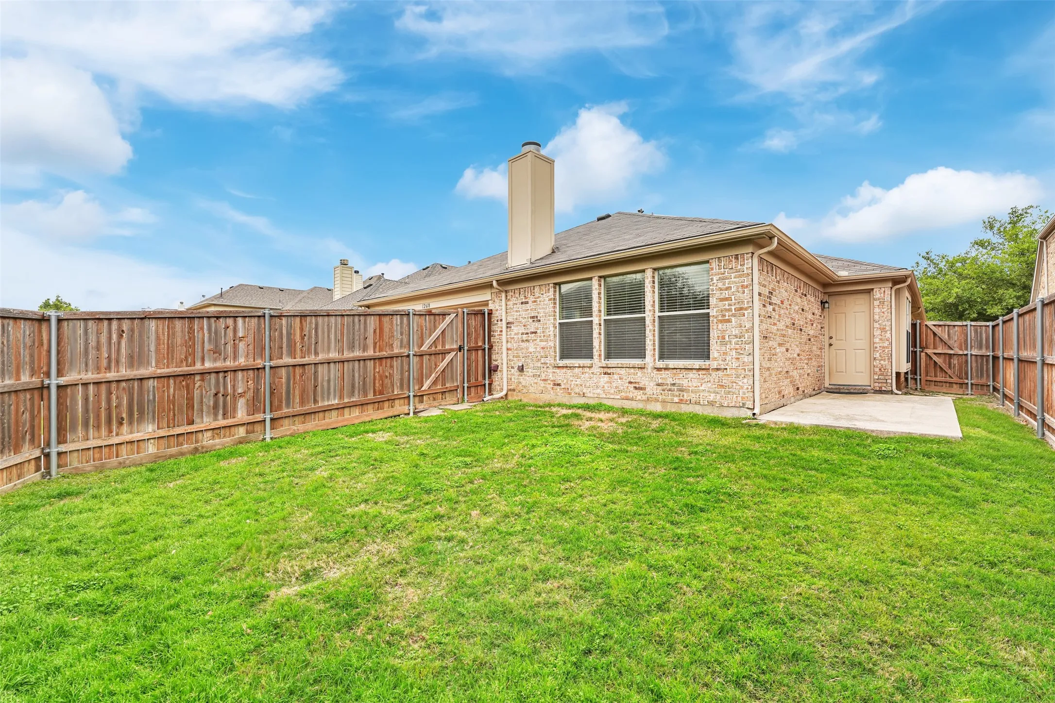 Single Family Residence For Rent in Denton County , 12618 Red Hawk Drive, Frisco, Texas 75033, 4 Bedroom, 2 Bathroom, 2 Garage spaces, 2,236 Sqft, built in 2003, mls#21391370, Real Estate Agent in Frisco, Homes For Rent in Denton county, Homes For Rent in Frisco, Realtor in Frisco Texas, Real Estate Brokerage Independent Realty Texas, Luminita Cordes Realtor