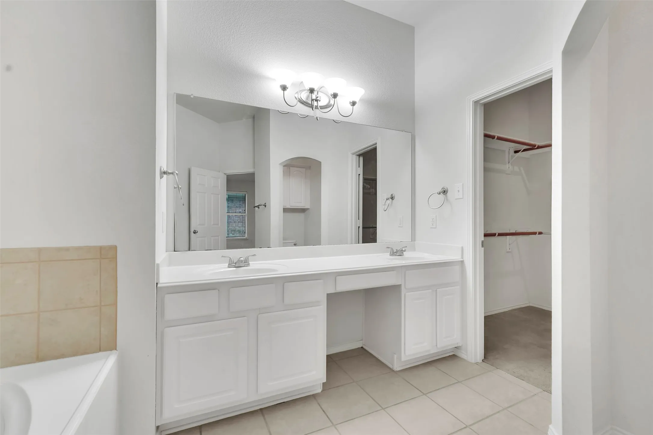 Single Family Residence For Rent in Denton County , 12618 Red Hawk Drive, Frisco, Texas 75033, 4 Bedroom, 2 Bathroom, 2 Garage spaces, 2,236 Sqft, built in 2003, mls#21391370, Real Estate Agent in Frisco, Homes For Rent in Denton county, Homes For Rent in Frisco, Realtor in Frisco Texas, Real Estate Brokerage Independent Realty Texas, Luminita Cordes Realtor