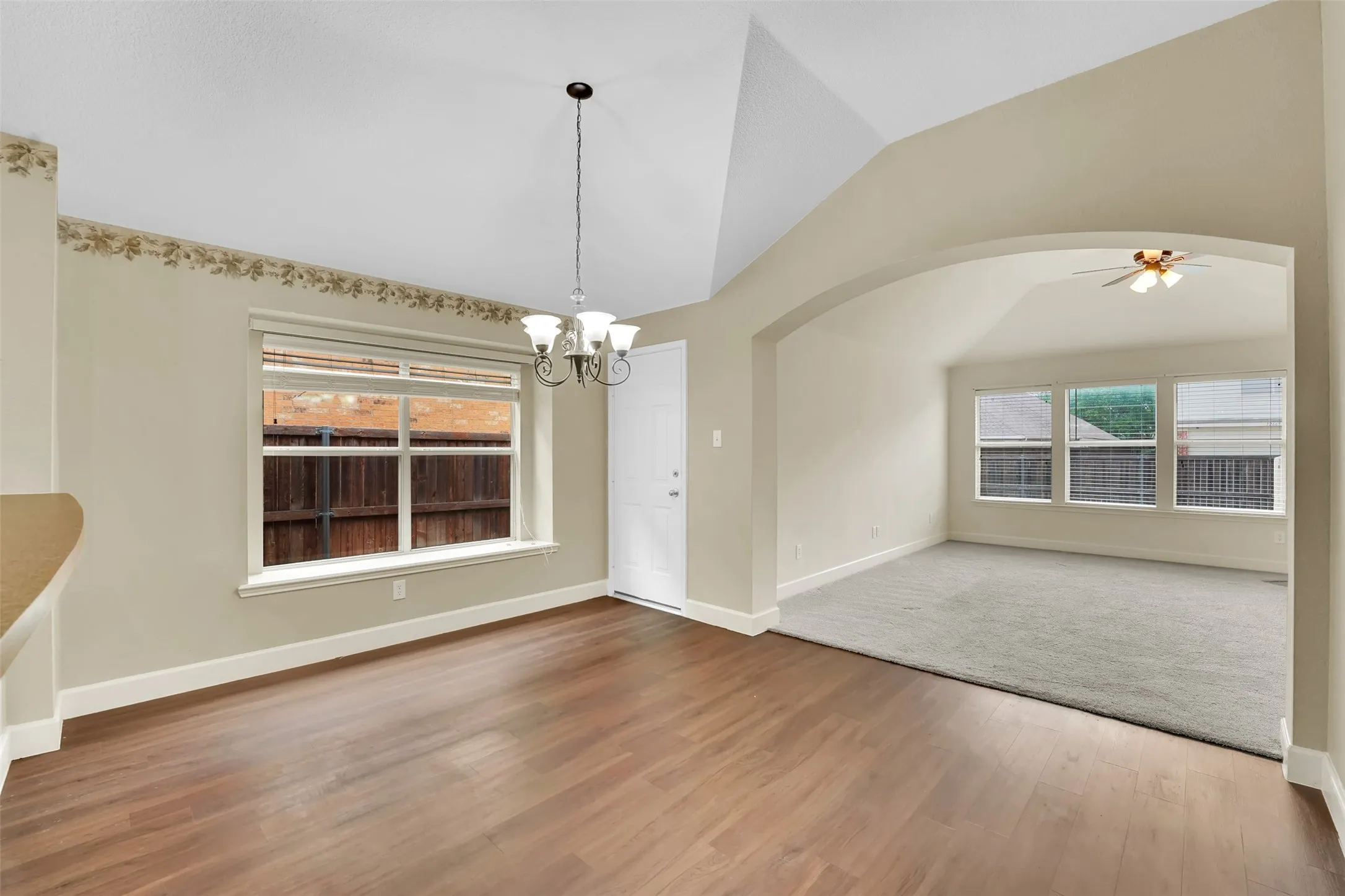 Single Family Residence For Rent in Denton County , 12618 Red Hawk Drive, Frisco, Texas 75033, 4 Bedroom, 2 Bathroom, 2 Garage spaces, 2,236 Sqft, built in 2003, mls#21391370, Real Estate Agent in Frisco, Homes For Rent in Denton county, Homes For Rent in Frisco, Realtor in Frisco Texas, Real Estate Brokerage Independent Realty Texas, Luminita Cordes Realtor