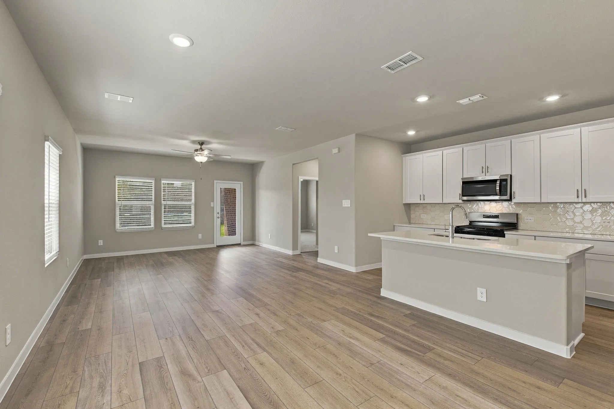 Single Family Residence For Rent in Collin County , 6014 Alderton Drive, Mc Kinney, Texas 75071, 4 Bedroom, 3 Bathroom, 2 Garage spaces, 2,337 Sqft, built in 2026, mls#21391377, Real Estate Agent in Mc Kinney, Homes For Rent in Collin county, Homes For Rent in Mc Kinney, Realtor in Mc Kinney Texas, Real Estate Brokerage Independent Realty Texas, Luminita Cordes Realtor