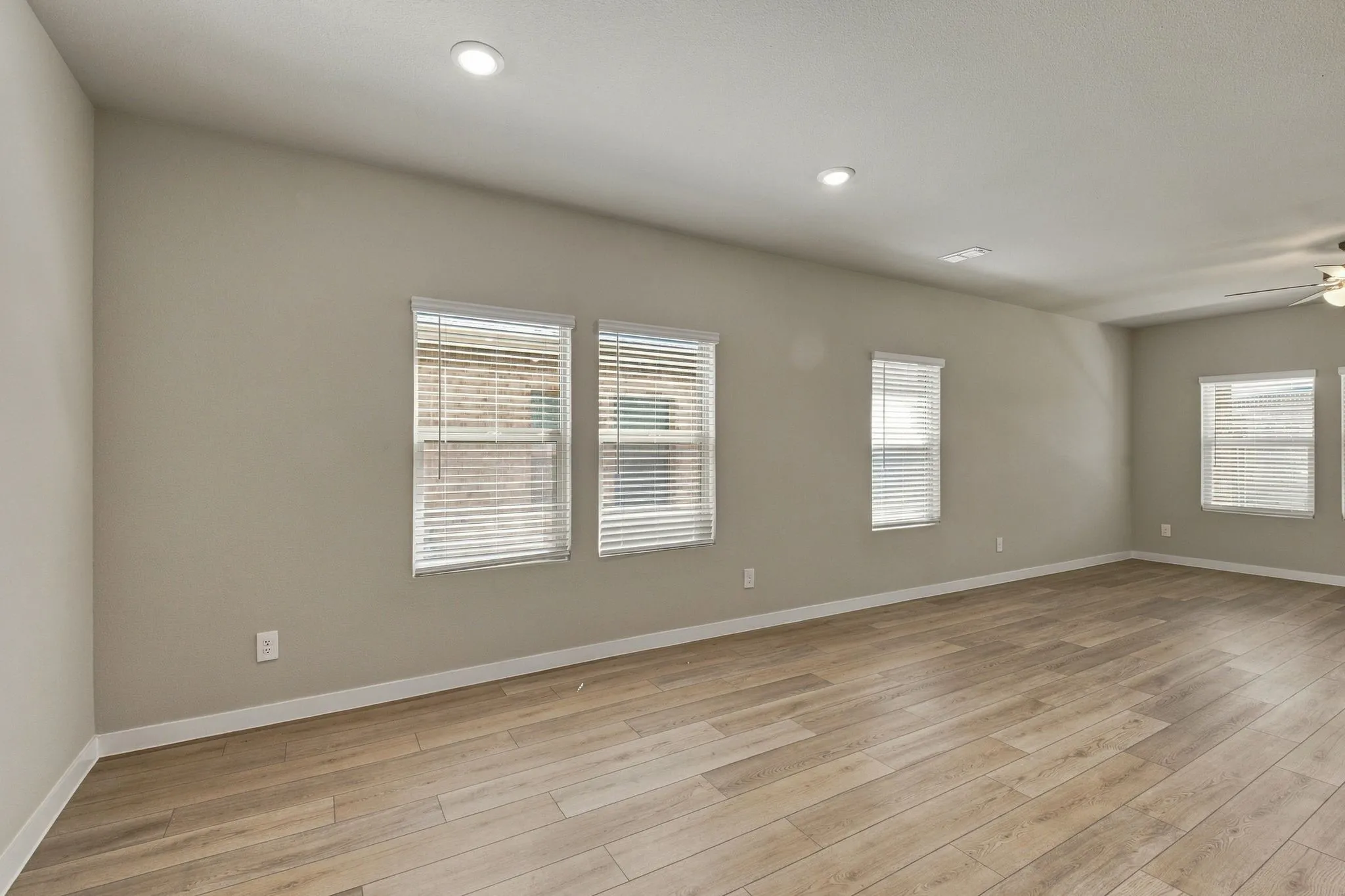 Single Family Residence For Rent in Collin County , 6014 Alderton Drive, Mc Kinney, Texas 75071, 4 Bedroom, 3 Bathroom, 2 Garage spaces, 2,337 Sqft, built in 2026, mls#21391377, Real Estate Agent in Mc Kinney, Homes For Rent in Collin county, Homes For Rent in Mc Kinney, Realtor in Mc Kinney Texas, Real Estate Brokerage Independent Realty Texas, Luminita Cordes Realtor