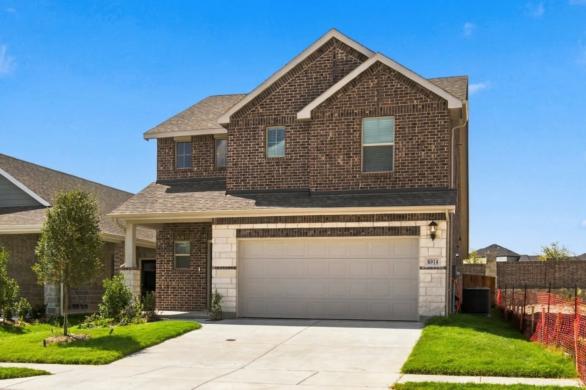 Single Family Residence For Rent
