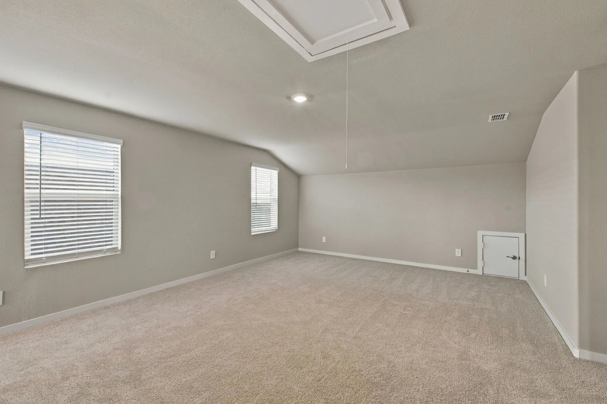 Single Family Residence For Rent in Collin County , 6014 Alderton Drive, Mc Kinney, Texas 75071, 4 Bedroom, 3 Bathroom, 2 Garage spaces, 2,337 Sqft, built in 2026, mls#21391377, Real Estate Agent in Mc Kinney, Homes For Rent in Collin county, Homes For Rent in Mc Kinney, Realtor in Mc Kinney Texas, Real Estate Brokerage Independent Realty Texas, Luminita Cordes Realtor
