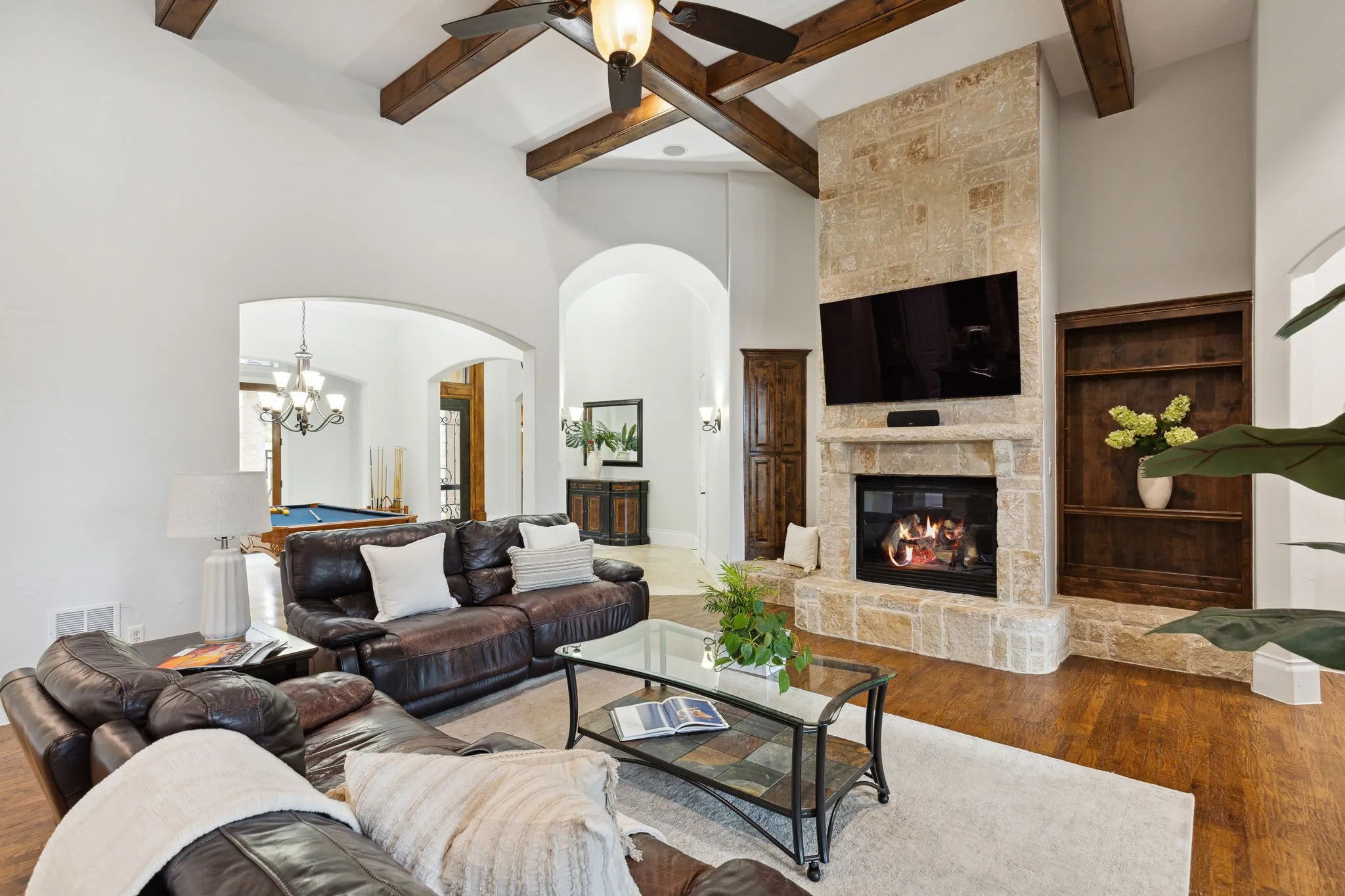 Single Family Residence For Sale in Denton County , 5501 Lake Geneva Court, Flower Mound, Texas 75022, 4 Bedroom, 6 Bathroom, 3 Garage spaces, 5,491 Sqft, built in 2010, mls#21391303, Real Estate Agent in Flower Mound, Homes For Sale in Denton county, Homes For Sale in Flower Mound, Realtor in Flower Mound Texas, Real Estate Brokerage Independent Realty Texas, Luminita Cordes Realtor