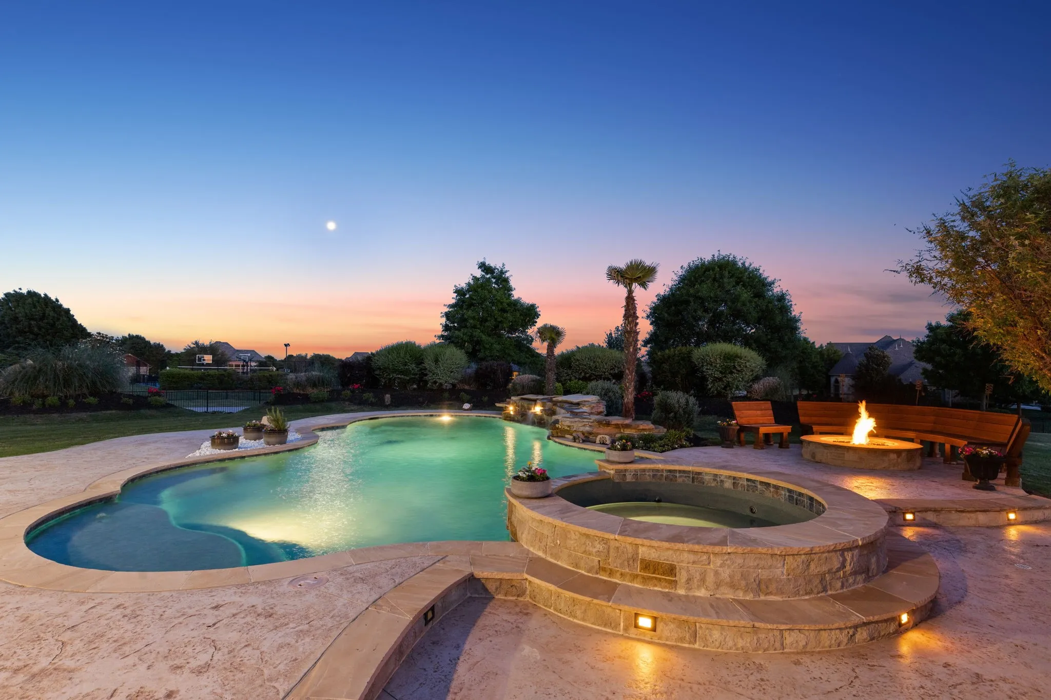 Single Family Residence For Sale in Denton County , 5501 Lake Geneva Court, Flower Mound, Texas 75022, 4 Bedroom, 6 Bathroom, 3 Garage spaces, 5,491 Sqft, built in 2010, mls#21391303, Real Estate Agent in Flower Mound, Homes For Sale in Denton county, Homes For Sale in Flower Mound, Realtor in Flower Mound Texas, Real Estate Brokerage Independent Realty Texas, Luminita Cordes Realtor