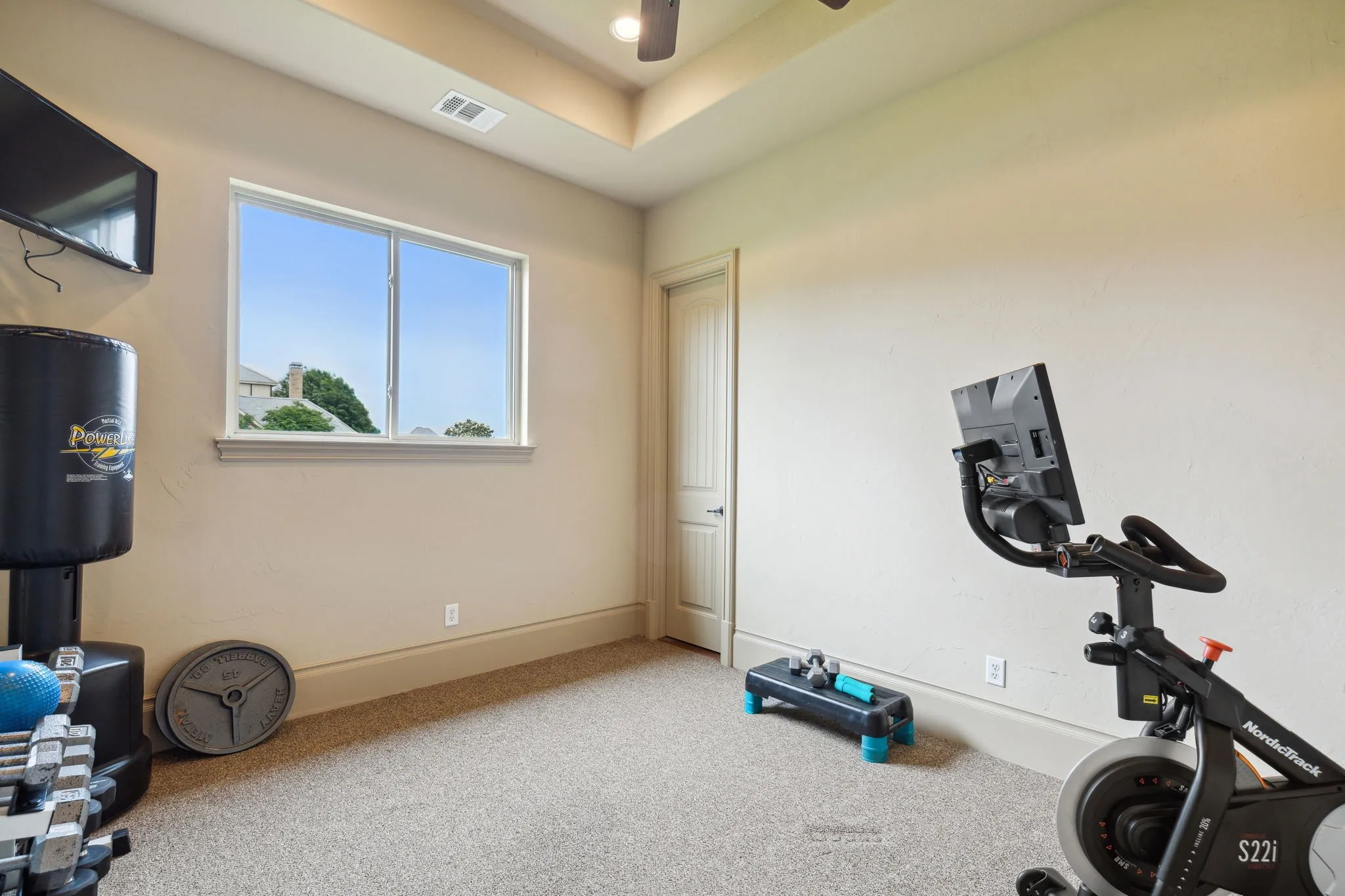 1st floor flex room.