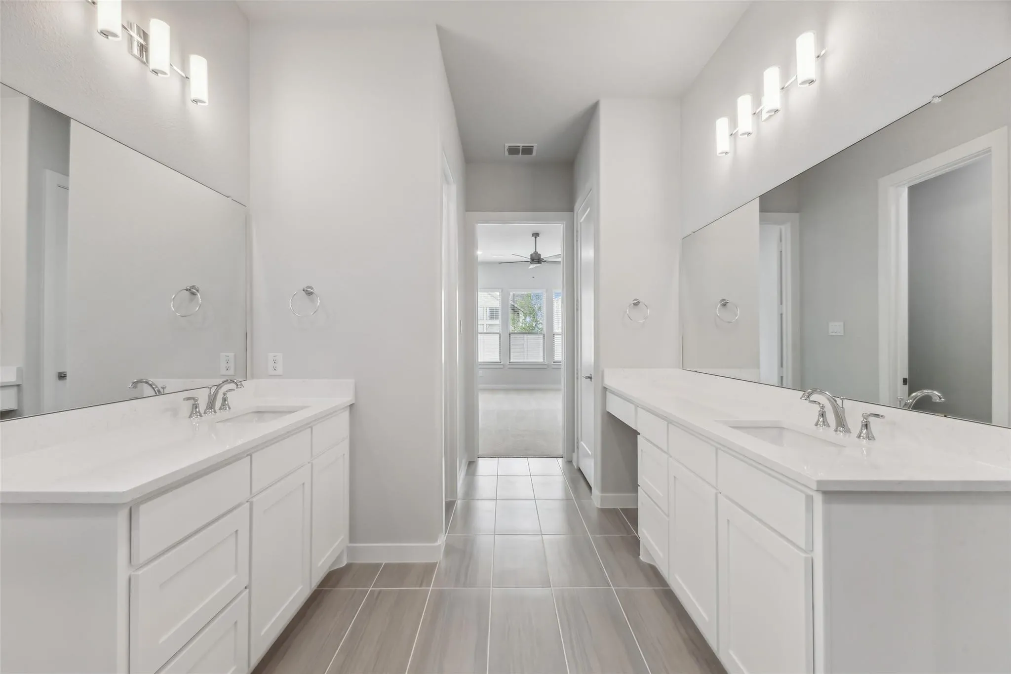 Double Vanity Sinks