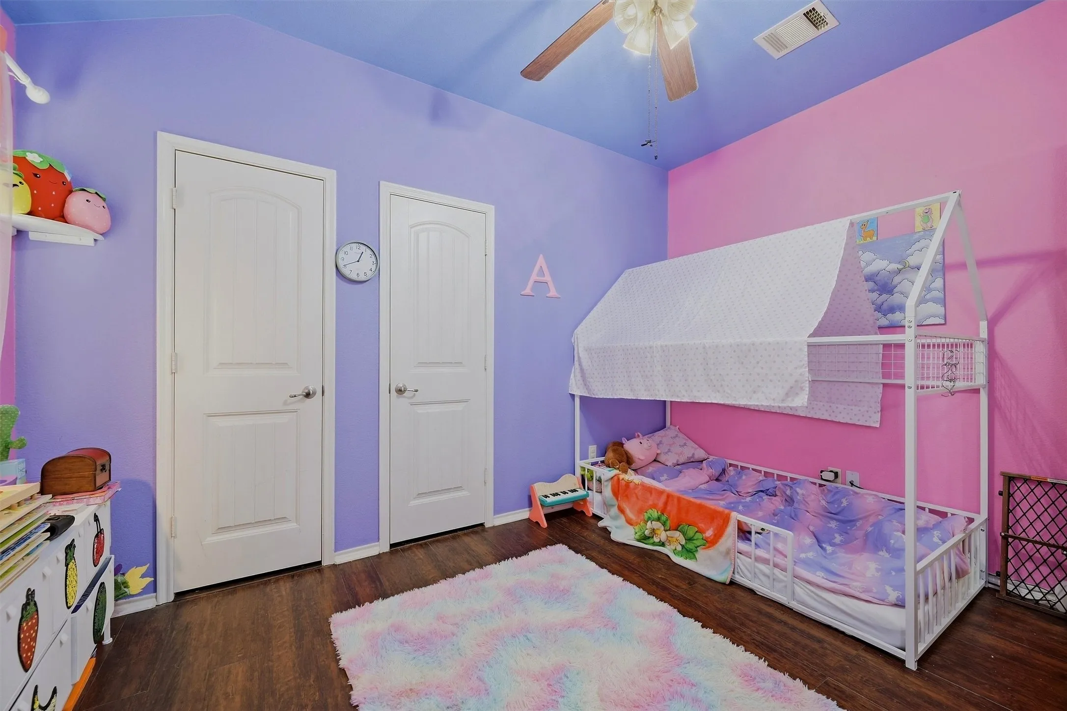 Single Family Residence For Sale in Grayson County , 409 Bryn Mawr Lane, Van Alstyne, Texas 75495, 3 Bedroom, 2 Bathroom, 2 Garage spaces, 1,658 Sqft, built in 2013, mls#21390653, Real Estate Agent in Van Alstyne, Homes For Sale in Grayson county, Homes For Sale in Van Alstyne, Realtor in Van Alstyne Texas, Real Estate Brokerage Independent Realty Texas, Luminita Cordes Realtor