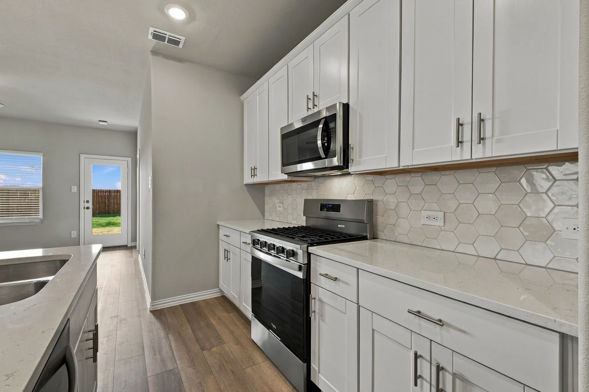 Single Family Residence For Rent in Collin County , 1203 Bridgewalk Drive, Mc Kinney, Texas 75071, 3 Bedroom, 2 Bathroom, 2 Garage spaces, 1,318 Sqft, built in 2026, mls#21391388, Real Estate Agent in Mc Kinney, Homes For Rent in Collin county, Homes For Rent in Mc Kinney, Realtor in Mc Kinney Texas, Real Estate Brokerage Independent Realty Texas, Luminita Cordes Realtor