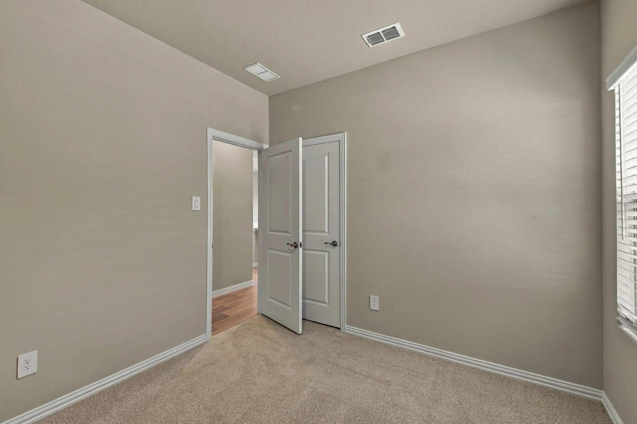 Single Family Residence For Rent in Collin County , 1203 Bridgewalk Drive, Mc Kinney, Texas 75071, 3 Bedroom, 2 Bathroom, 2 Garage spaces, 1,318 Sqft, built in 2026, mls#21391388, Real Estate Agent in Mc Kinney, Homes For Rent in Collin county, Homes For Rent in Mc Kinney, Realtor in Mc Kinney Texas, Real Estate Brokerage Independent Realty Texas, Luminita Cordes Realtor