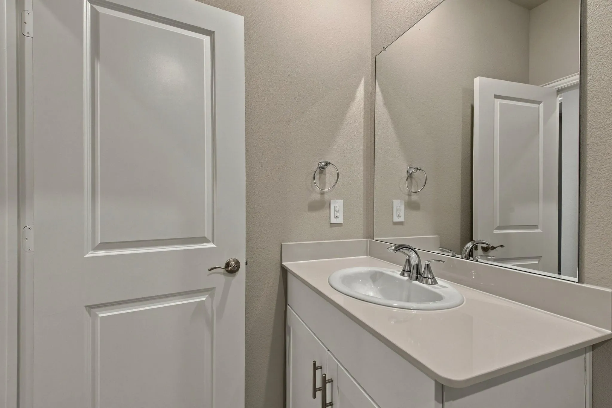 Single Family Residence For Rent in Collin County , 1203 Bridgewalk Drive, Mc Kinney, Texas 75071, 3 Bedroom, 2 Bathroom, 2 Garage spaces, 1,318 Sqft, built in 2026, mls#21391388, Real Estate Agent in Mc Kinney, Homes For Rent in Collin county, Homes For Rent in Mc Kinney, Realtor in Mc Kinney Texas, Real Estate Brokerage Independent Realty Texas, Luminita Cordes Realtor