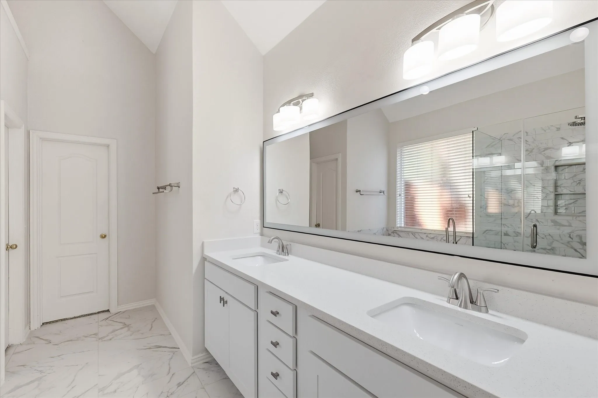 Master Bath fully upgraded