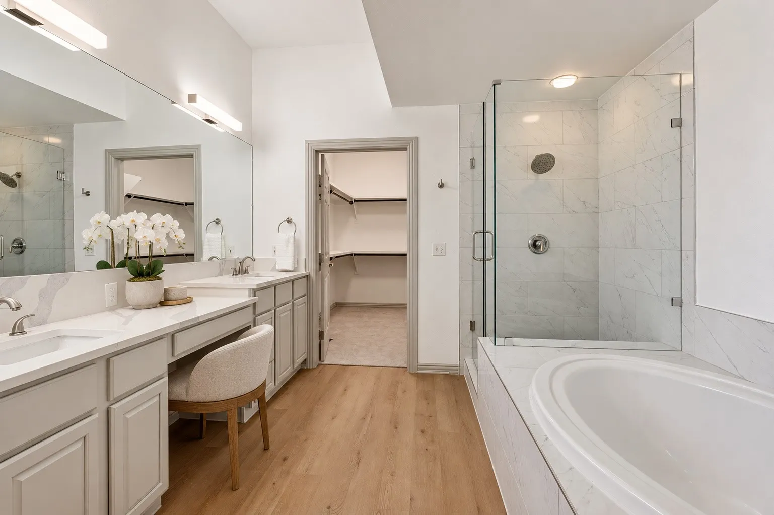 Apartment For Rent in Dallas County , 4201 Lomo Alto Drive 308, Highland Park, Texas 75219, 2 Bedroom, 3 Bathroom, 2 Garage spaces, 1,876 Sqft, built in 2000, mls#21391309, Real Estate Agent in Highland Park, Homes For Rent in Dallas county, Homes For Rent in Highland Park, Realtor in Highland Park Texas, Real Estate Brokerage Independent Realty Texas, Luminita Cordes Realtor