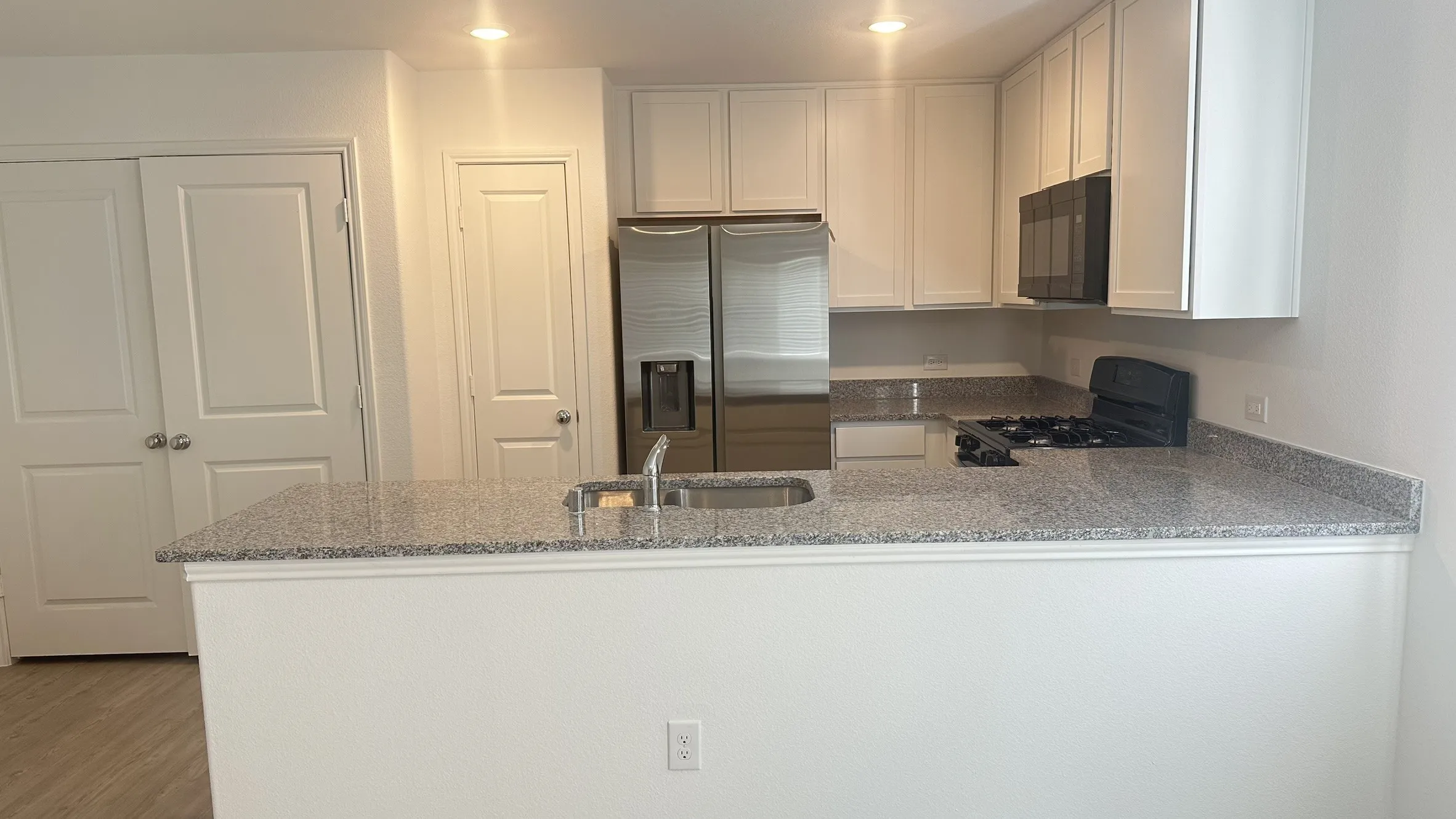Single Family Residence For Rent in Collin County , 3420 Flicker Place, Mc Kinney, Texas 75071, 3 Bedroom, 2 Bathroom, 2 Garage spaces, 1,264 Sqft, built in 2024, mls#21391394, Real Estate Agent in Mc Kinney, Homes For Rent in Collin county, Homes For Rent in Mc Kinney, Realtor in Mc Kinney Texas, Real Estate Brokerage Independent Realty Texas, Luminita Cordes Realtor