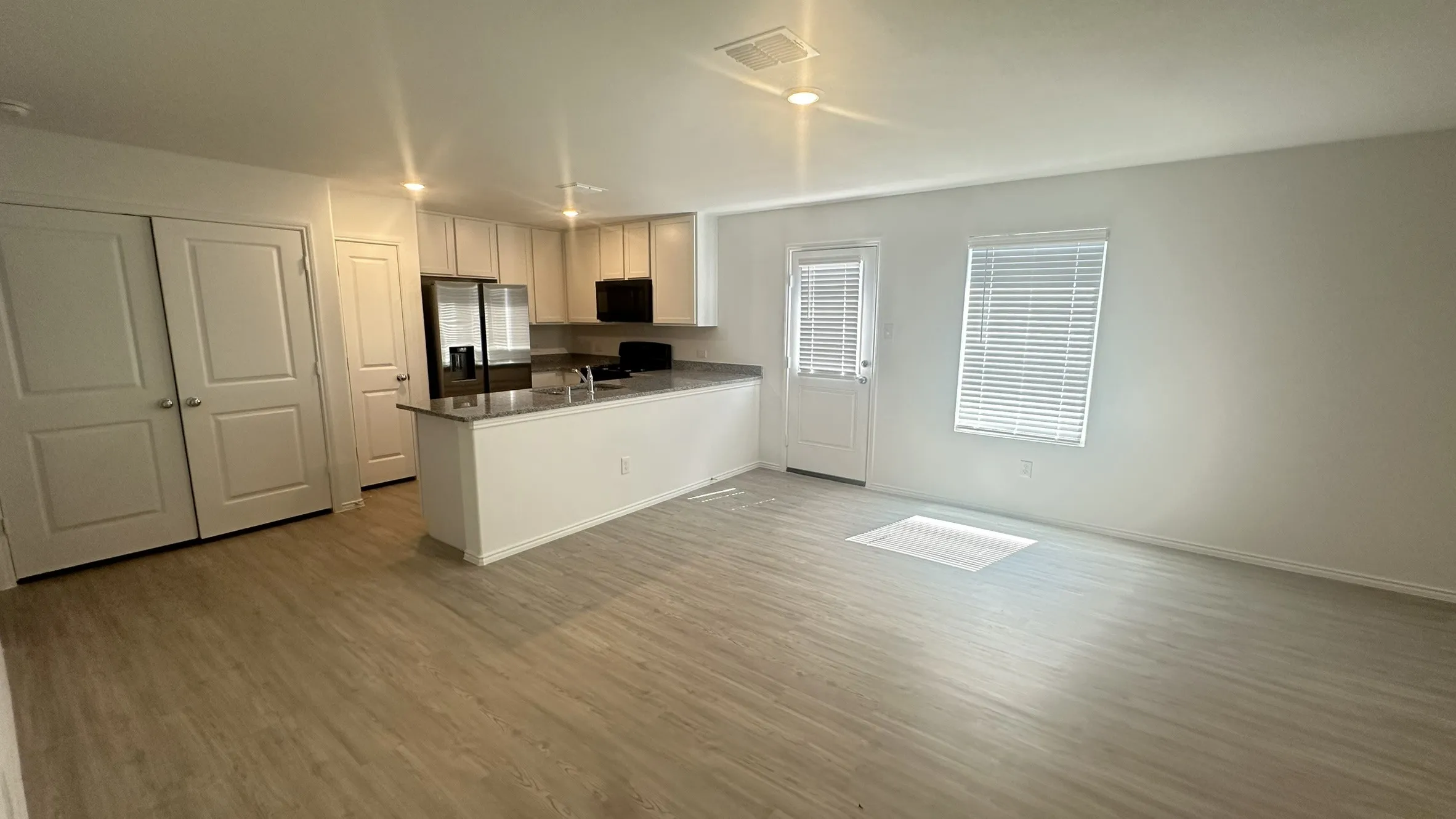 Single Family Residence For Rent in Collin County , 3420 Flicker Place, Mc Kinney, Texas 75071, 3 Bedroom, 2 Bathroom, 2 Garage spaces, 1,264 Sqft, built in 2024, mls#21391394, Real Estate Agent in Mc Kinney, Homes For Rent in Collin county, Homes For Rent in Mc Kinney, Realtor in Mc Kinney Texas, Real Estate Brokerage Independent Realty Texas, Luminita Cordes Realtor