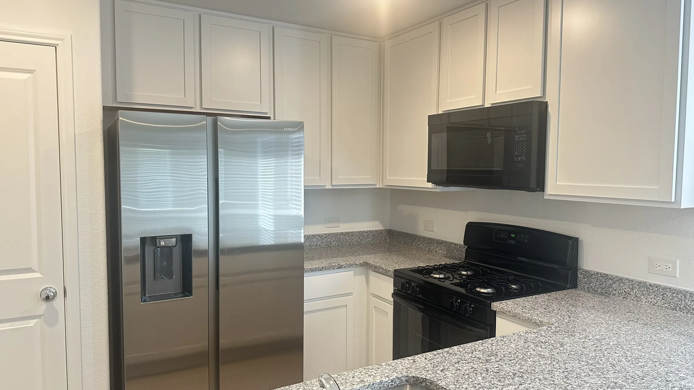 Single Family Residence For Rent in Collin County , 3420 Flicker Place, Mc Kinney, Texas 75071, 3 Bedroom, 2 Bathroom, 2 Garage spaces, 1,264 Sqft, built in 2024, mls#21391394, Real Estate Agent in Mc Kinney, Homes For Rent in Collin county, Homes For Rent in Mc Kinney, Realtor in Mc Kinney Texas, Real Estate Brokerage Independent Realty Texas, Luminita Cordes Realtor