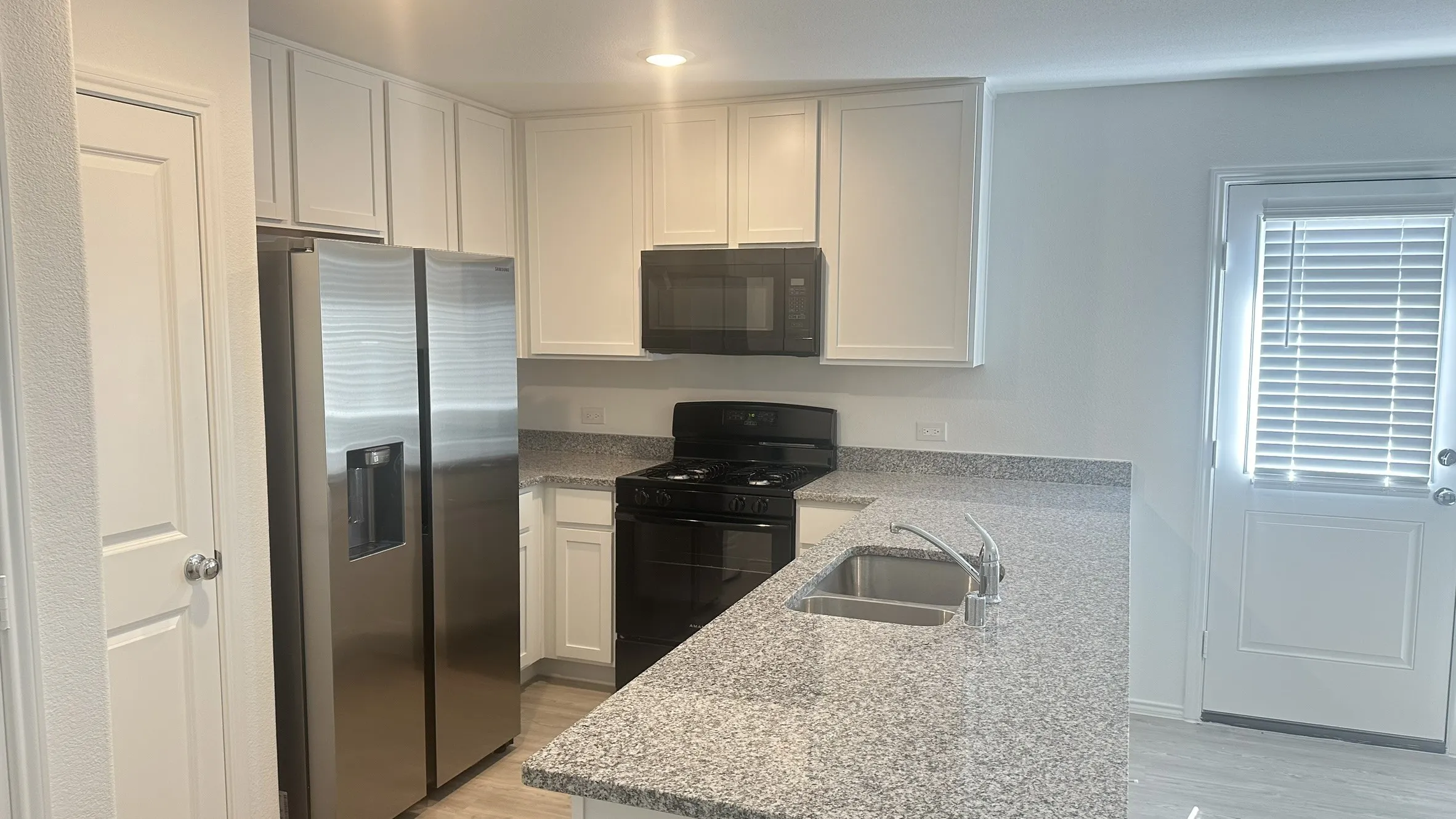 Single Family Residence For Rent in Collin County , 3420 Flicker Place, Mc Kinney, Texas 75071, 3 Bedroom, 2 Bathroom, 2 Garage spaces, 1,264 Sqft, built in 2024, mls#21391394, Real Estate Agent in Mc Kinney, Homes For Rent in Collin county, Homes For Rent in Mc Kinney, Realtor in Mc Kinney Texas, Real Estate Brokerage Independent Realty Texas, Luminita Cordes Realtor