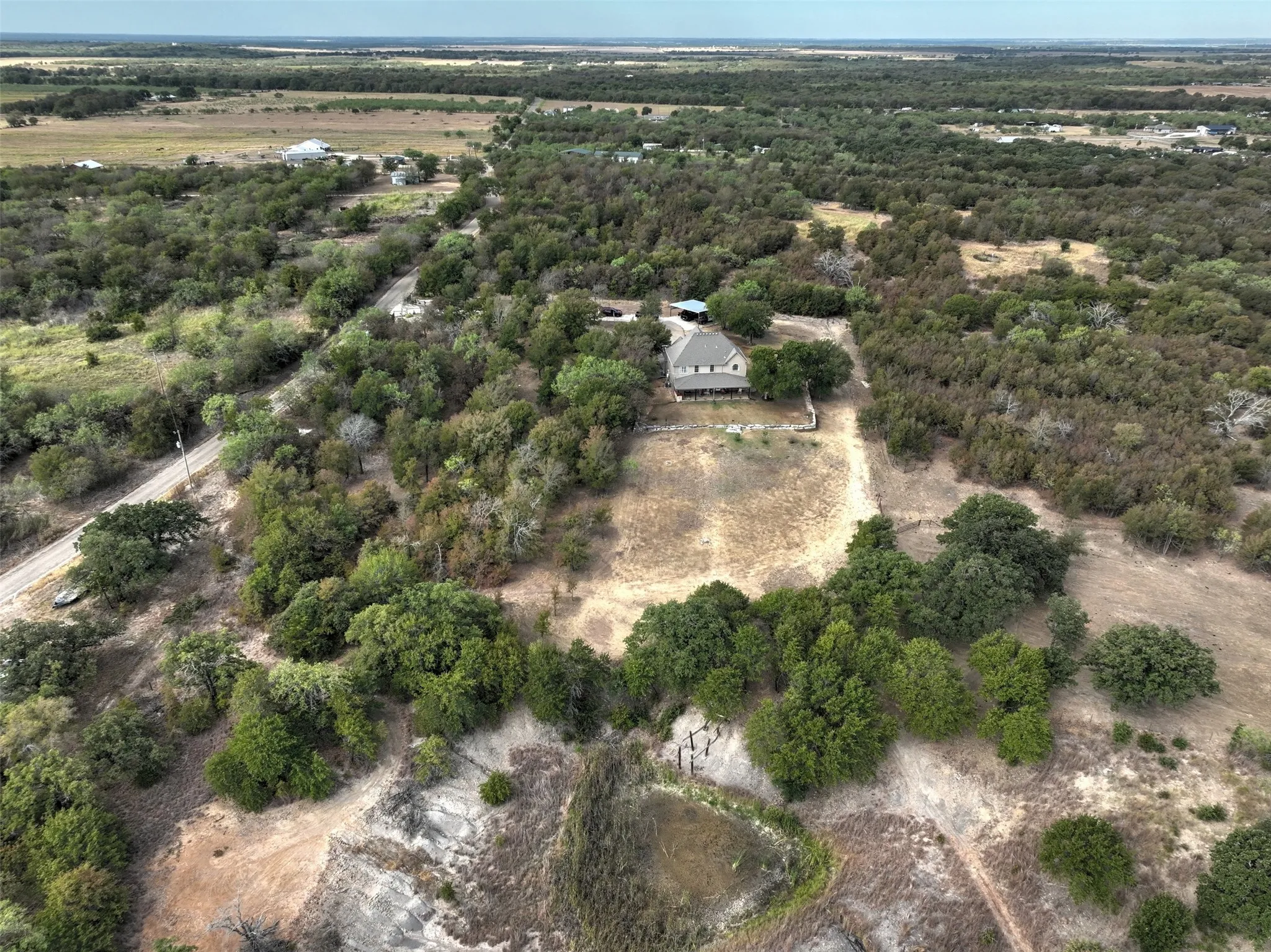 Single Family Residence For Sale in Hill County , 201 Hcr 2127, Whitney, Texas 76692, 5 Bedroom, 3 Bathroom, 2 Garage spaces, 2,388 Sqft, built in 2006, mls#21391397, Real Estate Agent in Whitney, Homes For Sale in Hill county, Homes For Sale in Whitney, Realtor in Whitney Texas, Real Estate Brokerage Independent Realty Texas, Luminita Cordes Realtor