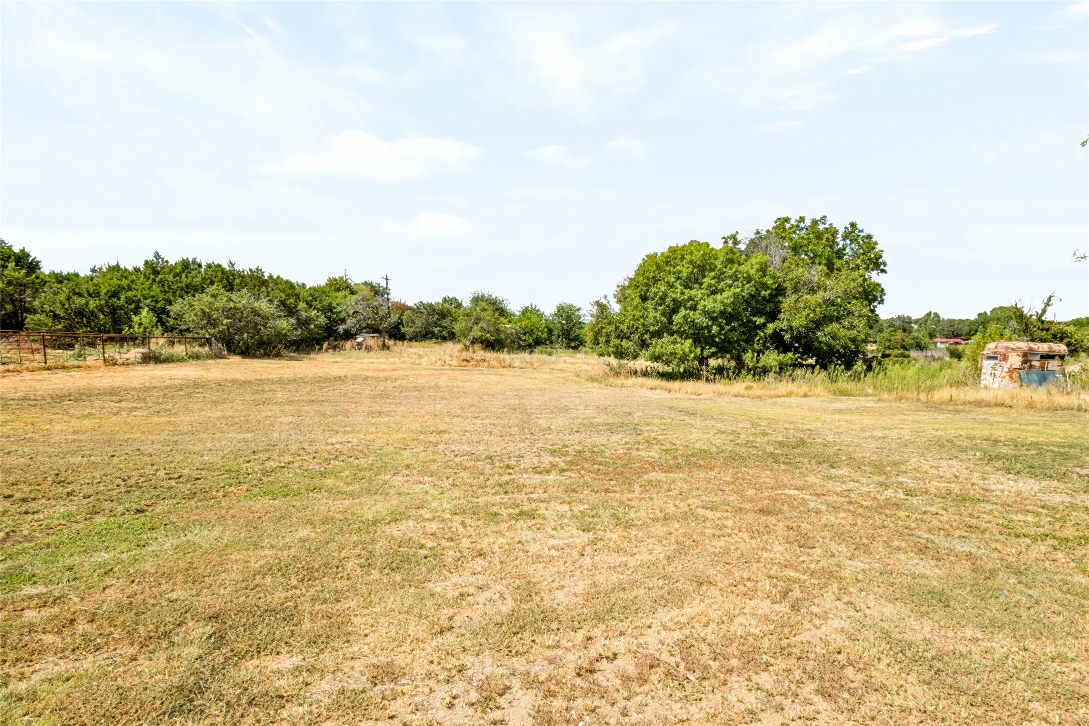 Mobile Home For Sale in Parker County , 170 Western Lake Drive, Weatherford, Texas 76087, 4 Bedroom, 2 Bathroom, Garage spaces, 1,800 Sqft, built in 2017, mls#21390964, Real Estate Agent in Weatherford, Homes For Sale in Parker county, Homes For Sale in Weatherford, Realtor in Weatherford Texas, Real Estate Brokerage Independent Realty Texas, Luminita Cordes Realtor