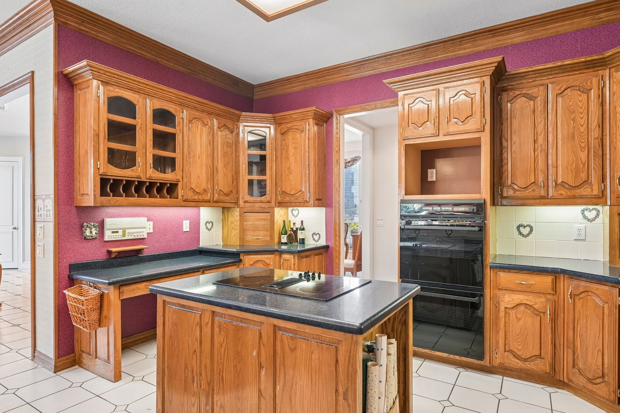 Single Family Residence For Sale in Dallas County , 4009 Rosebud Drive, Rowlett, Texas 75089, 5 Bedroom, 5 Bathroom, 4 Garage spaces, 4,245 Sqft, built in 1994, mls#21391148, Real Estate Agent in Rowlett, Homes For Sale in Dallas county, Homes For Sale in Rowlett, Realtor in Rowlett Texas, Real Estate Brokerage Independent Realty Texas, Luminita Cordes Realtor