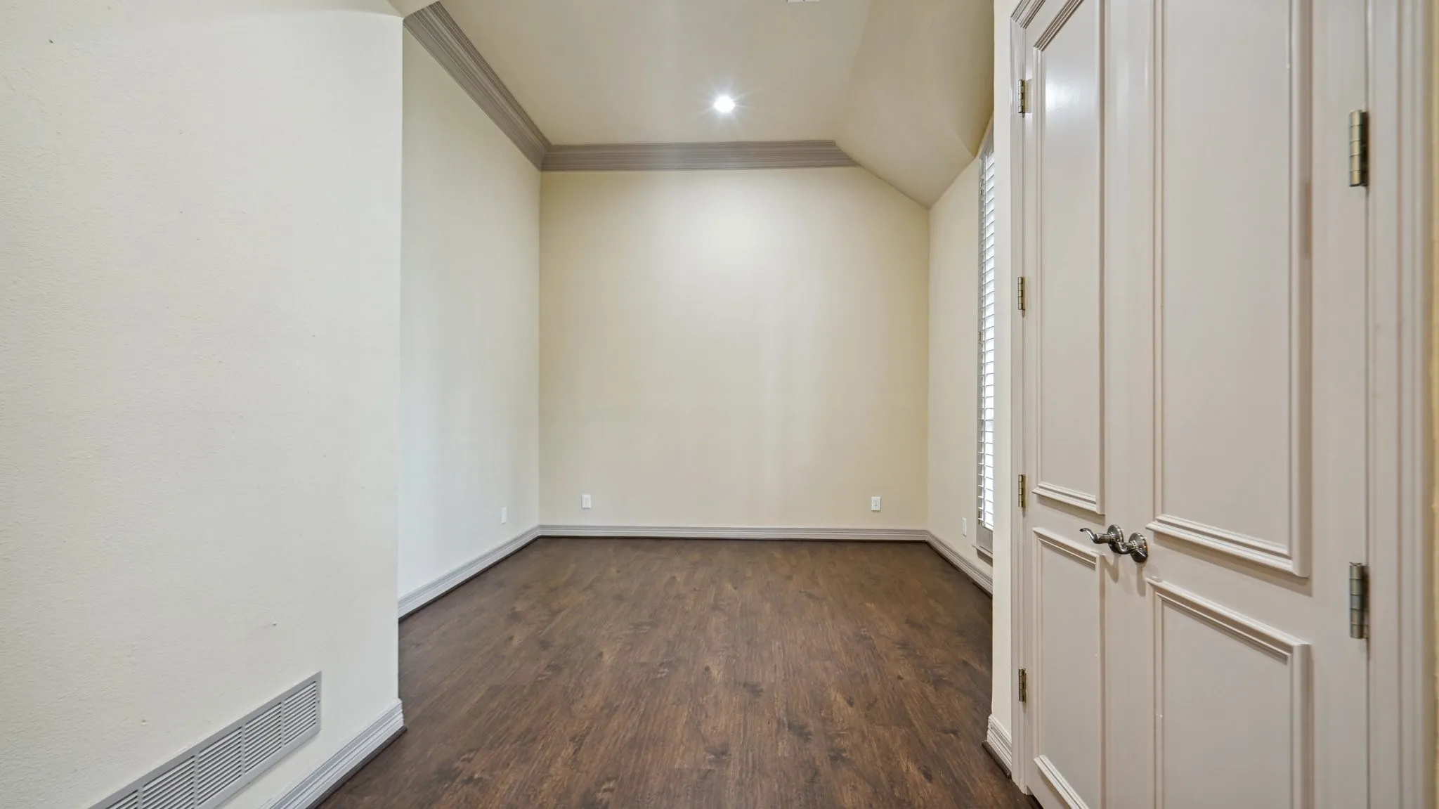 Single Family Residence For Rent in Collin County , 104 Stonehaven Court, Mc Kinney, Texas 75072, 4 Bedroom, 4 Bathroom, 3 Garage spaces, 3,816 Sqft, built in 1998, mls#21391403, Real Estate Agent in Mc Kinney, Homes For Rent in Collin county, Homes For Rent in Mc Kinney, Realtor in Mc Kinney Texas, Real Estate Brokerage Independent Realty Texas, Luminita Cordes Realtor