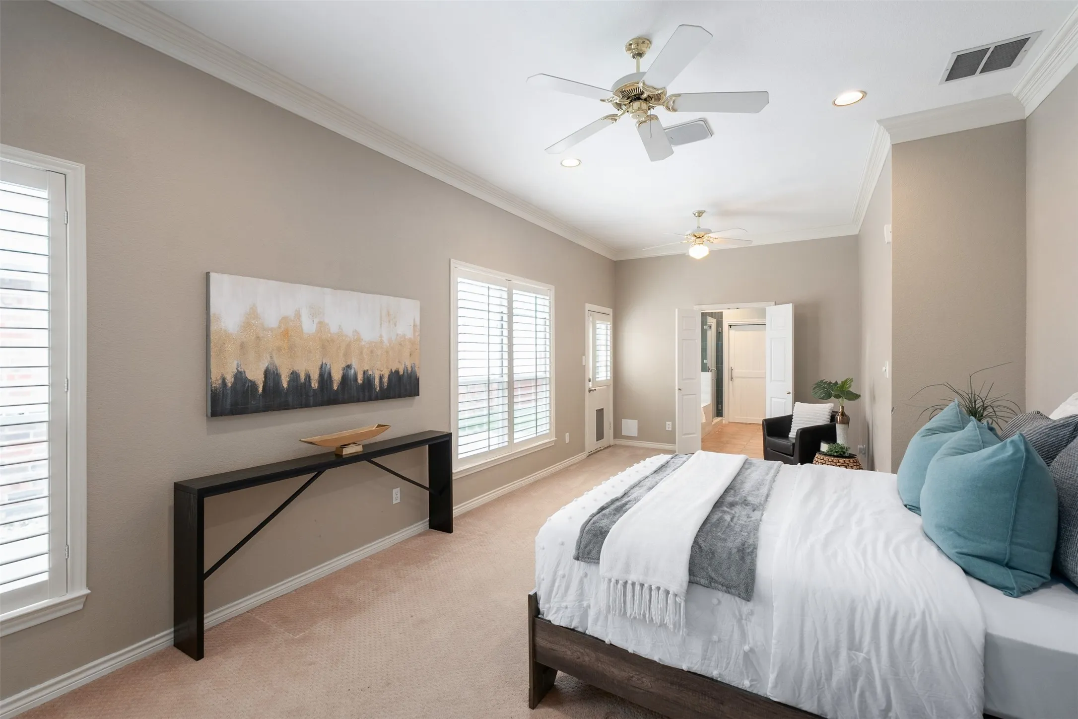Single Family Residence For Rent in Dallas County , 8620 Forest Glen Drive, Irving, Texas 75063, 3 Bedroom, 2 Bathroom, 2 Garage spaces, 1,660 Sqft, built in 1995, mls#21389931, Real Estate Agent in Irving, Homes For Rent in Dallas county, Homes For Rent in Irving, Realtor in Irving Texas, Real Estate Brokerage Independent Realty Texas, Luminita Cordes Realtor