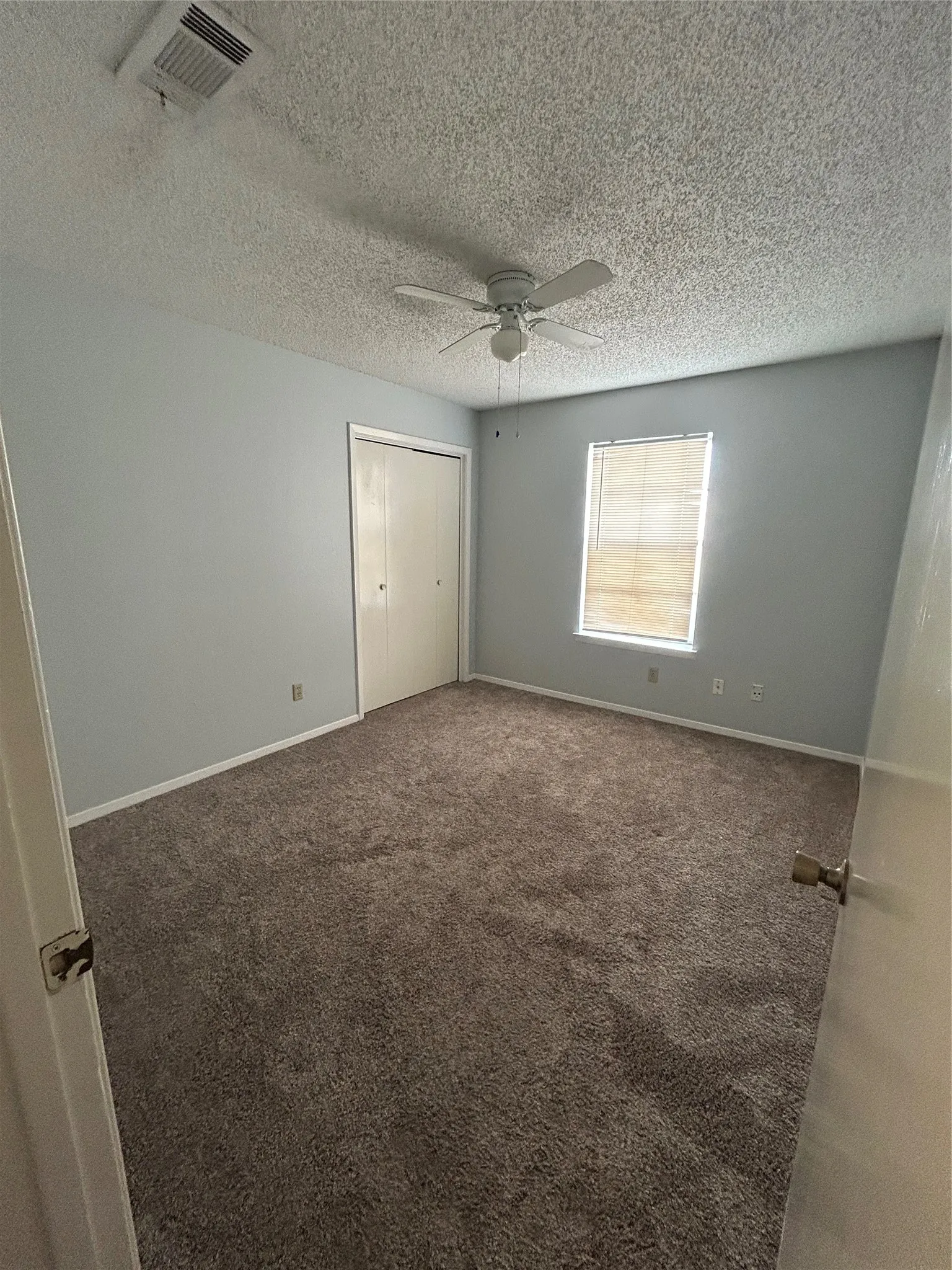 Duplex For Rent in Tarrant County , 7738 Sable Lane, North Richland Hills, Texas 76182, 2 Bedroom, 2 Bathroom, Garage spaces, 1,077 Sqft, built in 1985, mls#21391398, Real Estate Agent in North Richland Hills, Homes For Rent in Tarrant county, Homes For Rent in North Richland Hills, Realtor in North Richland Hills Texas, Real Estate Brokerage Independent Realty Texas, Luminita Cordes Realtor