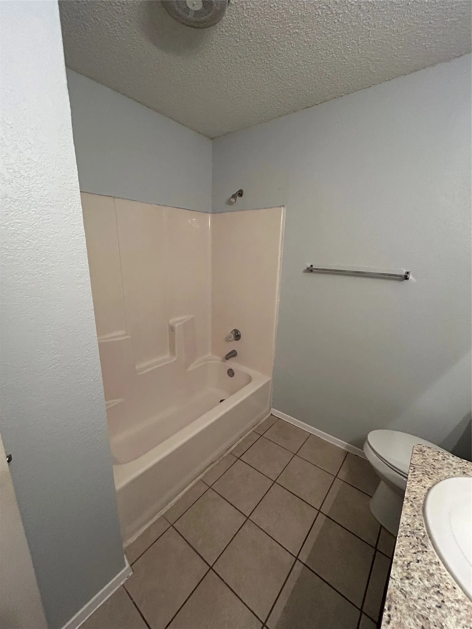 Duplex For Rent in Tarrant County , 7738 Sable Lane, North Richland Hills, Texas 76182, 2 Bedroom, 2 Bathroom, Garage spaces, 1,077 Sqft, built in 1985, mls#21391398, Real Estate Agent in North Richland Hills, Homes For Rent in Tarrant county, Homes For Rent in North Richland Hills, Realtor in North Richland Hills Texas, Real Estate Brokerage Independent Realty Texas, Luminita Cordes Realtor
