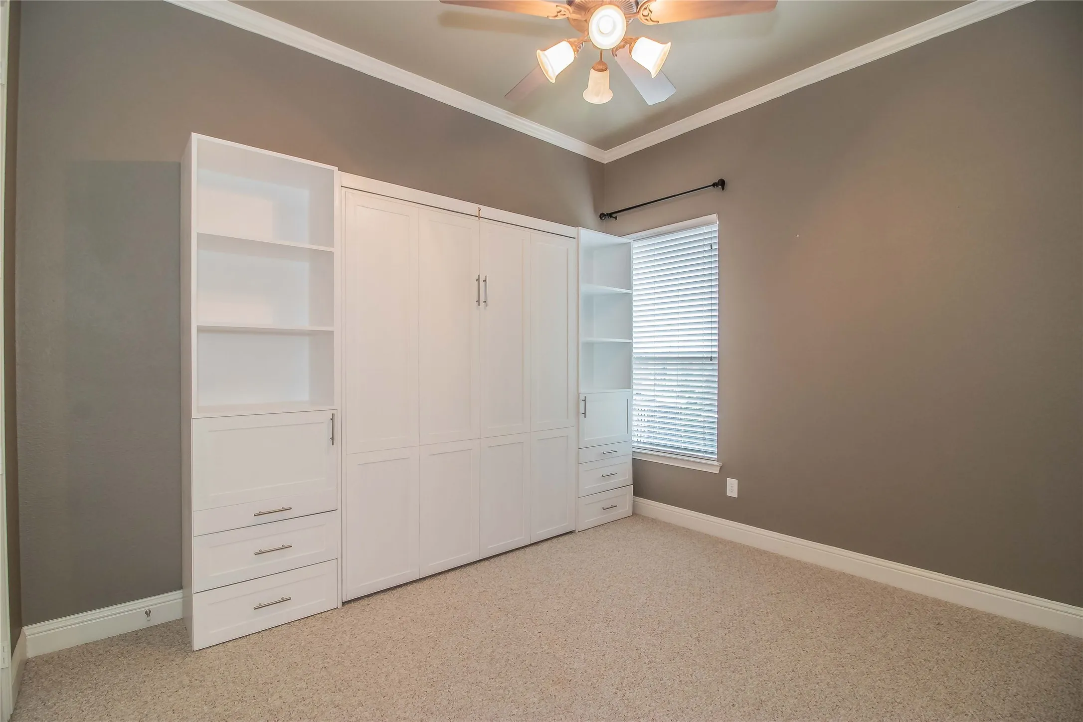 Single Family Residence For Rent in Collin County , 4647 Phillip Drive, Plano, Texas 75024, 3 Bedroom, 2 Bathroom, 2 Garage spaces, 2,207 Sqft, built in 2007, mls#21390582, Real Estate Agent in Plano, Homes For Rent in Collin county, Homes For Rent in Plano, Realtor in Plano Texas, Real Estate Brokerage Independent Realty Texas, Luminita Cordes Realtor