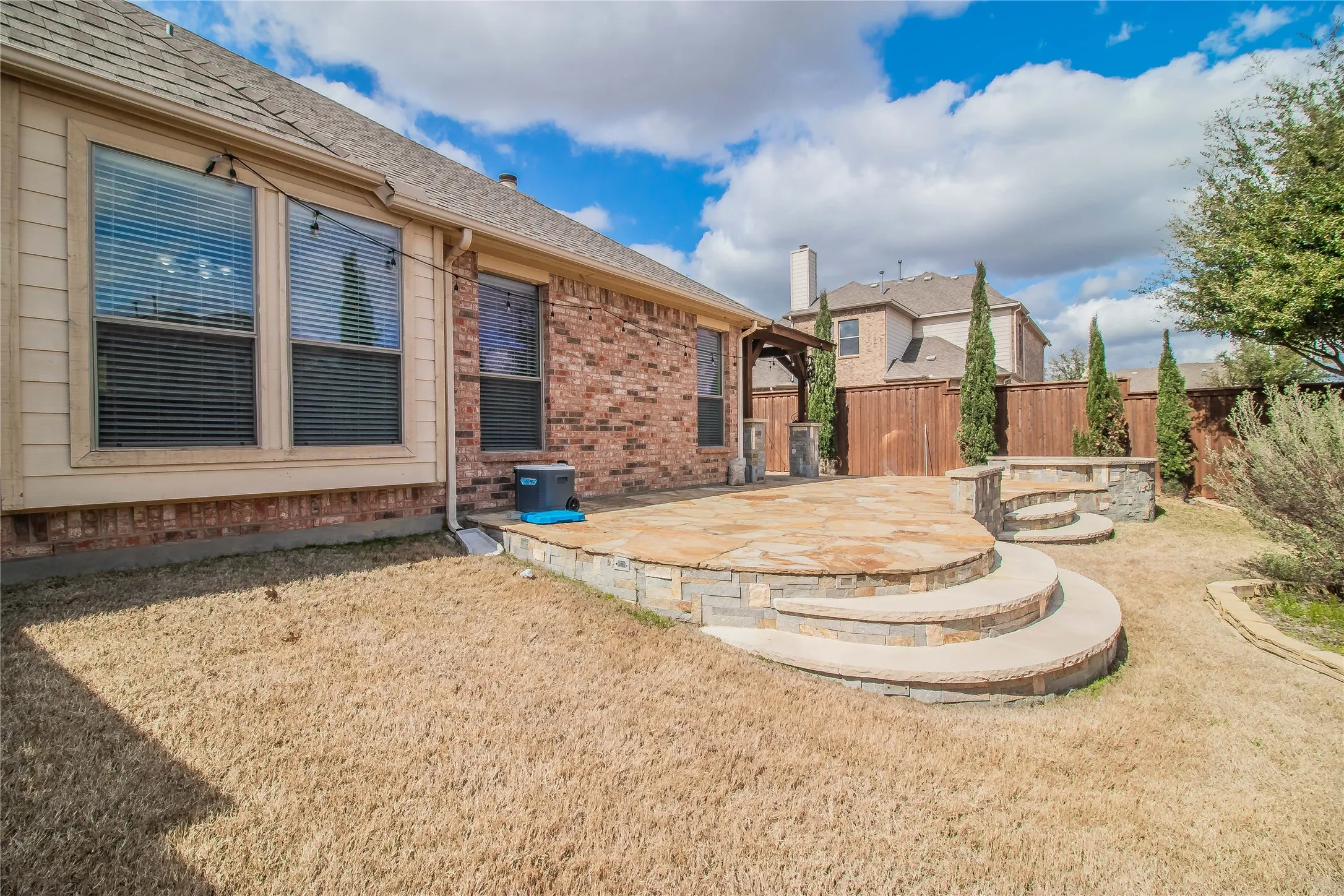 Single Family Residence For Rent in Collin County , 4647 Phillip Drive, Plano, Texas 75024, 3 Bedroom, 2 Bathroom, 2 Garage spaces, 2,207 Sqft, built in 2007, mls#21390582, Real Estate Agent in Plano, Homes For Rent in Collin county, Homes For Rent in Plano, Realtor in Plano Texas, Real Estate Brokerage Independent Realty Texas, Luminita Cordes Realtor