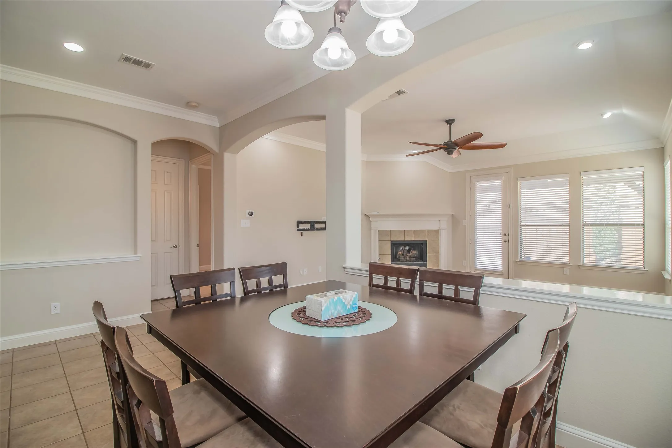 Single Family Residence For Rent in Collin County , 4647 Phillip Drive, Plano, Texas 75024, 3 Bedroom, 2 Bathroom, 2 Garage spaces, 2,207 Sqft, built in 2007, mls#21390582, Real Estate Agent in Plano, Homes For Rent in Collin county, Homes For Rent in Plano, Realtor in Plano Texas, Real Estate Brokerage Independent Realty Texas, Luminita Cordes Realtor
