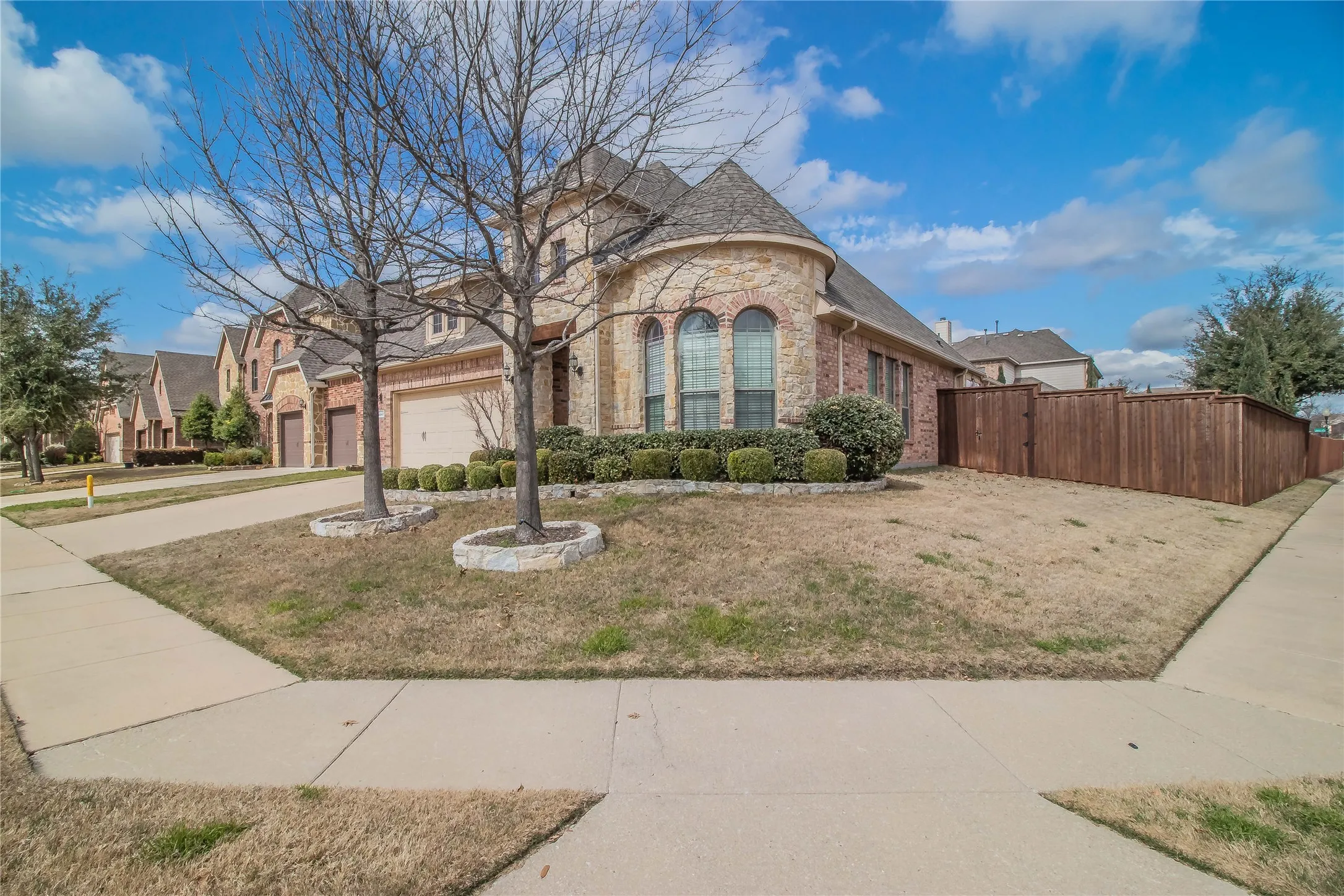 Single Family Residence For Rent in Collin County , 4647 Phillip Drive, Plano, Texas 75024, 3 Bedroom, 2 Bathroom, 2 Garage spaces, 2,207 Sqft, built in 2007, mls#21390582, Real Estate Agent in Plano, Homes For Rent in Collin county, Homes For Rent in Plano, Realtor in Plano Texas, Real Estate Brokerage Independent Realty Texas, Luminita Cordes Realtor