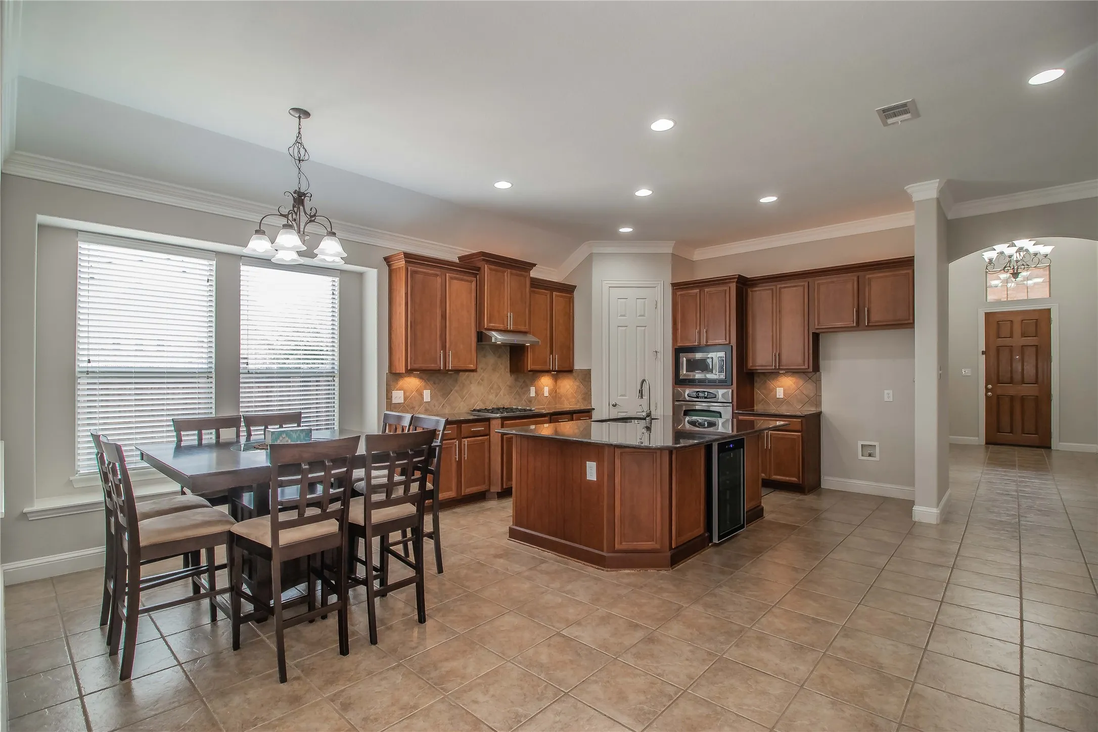 Single Family Residence For Rent in Collin County , 4647 Phillip Drive, Plano, Texas 75024, 3 Bedroom, 2 Bathroom, 2 Garage spaces, 2,207 Sqft, built in 2007, mls#21390582, Real Estate Agent in Plano, Homes For Rent in Collin county, Homes For Rent in Plano, Realtor in Plano Texas, Real Estate Brokerage Independent Realty Texas, Luminita Cordes Realtor